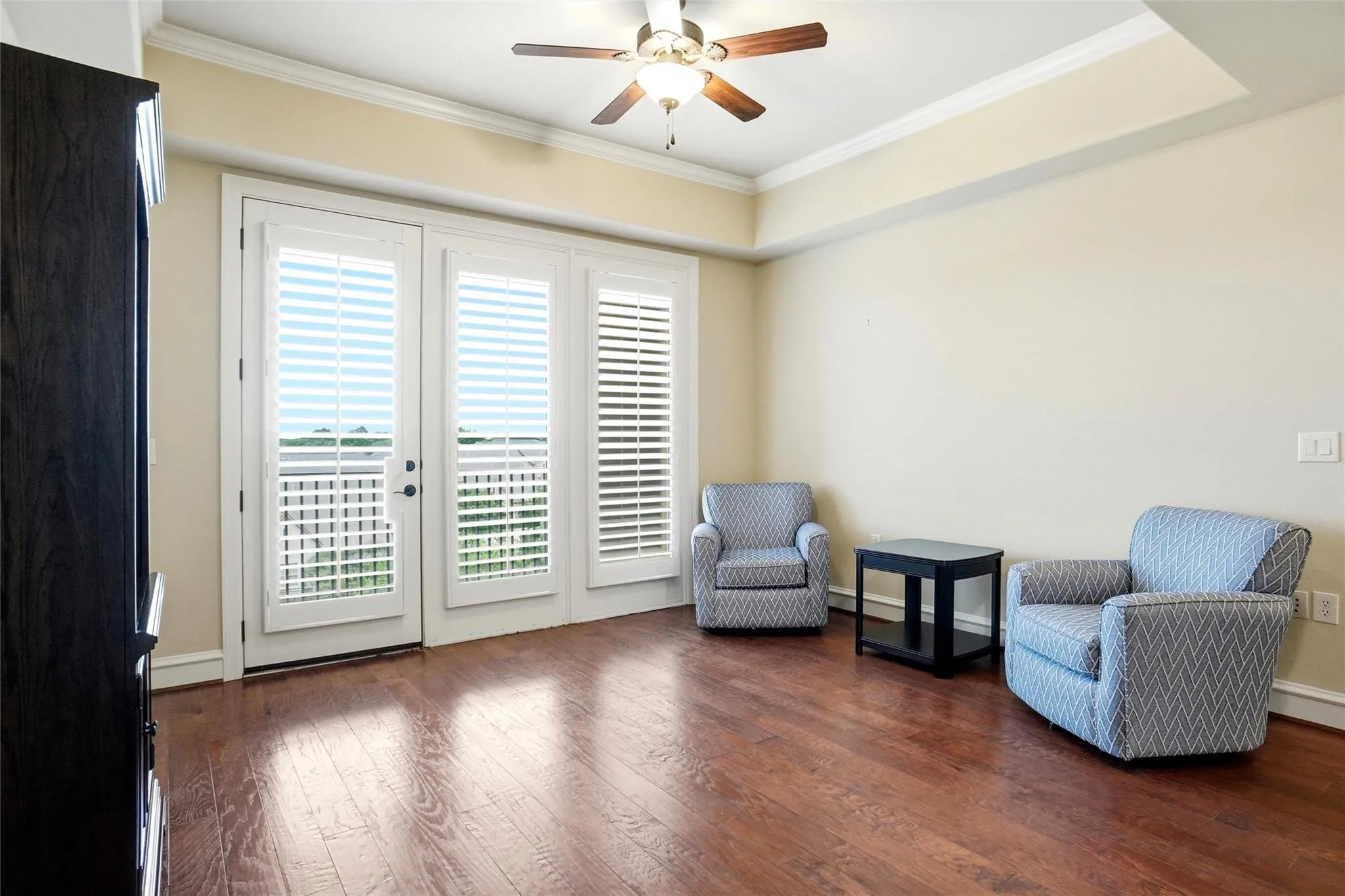 Condominium For Sale in Tarrant County , 301 Watermere Drive 414, Southlake, Texas 76092, 2 Bedroom, 3 Bathroom, Garage spaces, 1,572 Sqft, built in 2008, mls#21312465, Real Estate Agent in Southlake, Homes For Sale in Tarrant county, Homes For Sale in Southlake, Realtor in Southlake Texas, Real Estate Brokerage Independent Realty Texas, Luminita Cordes Realtor