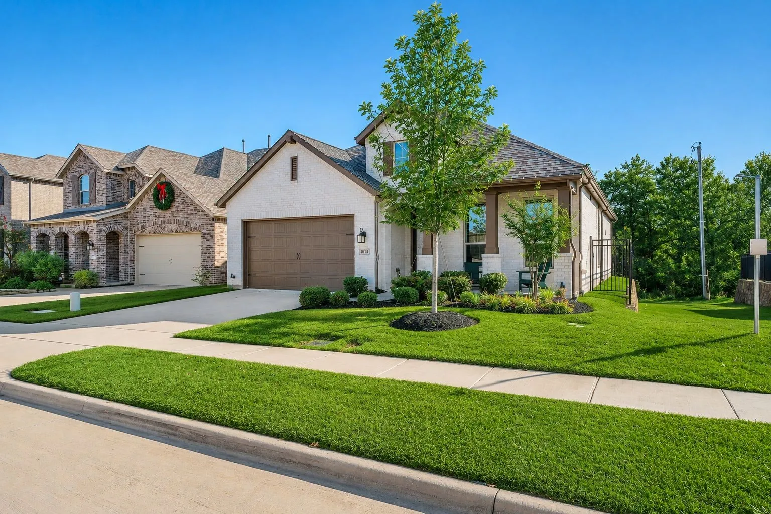Single Family Residence For Sale in Collin County , 2813 Black Walnut Street, Mc Kinney, Texas 75071, 3 Bedroom, 3 Bathroom, 2 Garage spaces, 2,079 Sqft, built in 2020, mls#21315238, Real Estate Agent in Mc Kinney, Homes For Sale in Collin county, Homes For Sale in Mc Kinney, Realtor in Mc Kinney Texas, Real Estate Brokerage Independent Realty Texas, Luminita Cordes Realtor