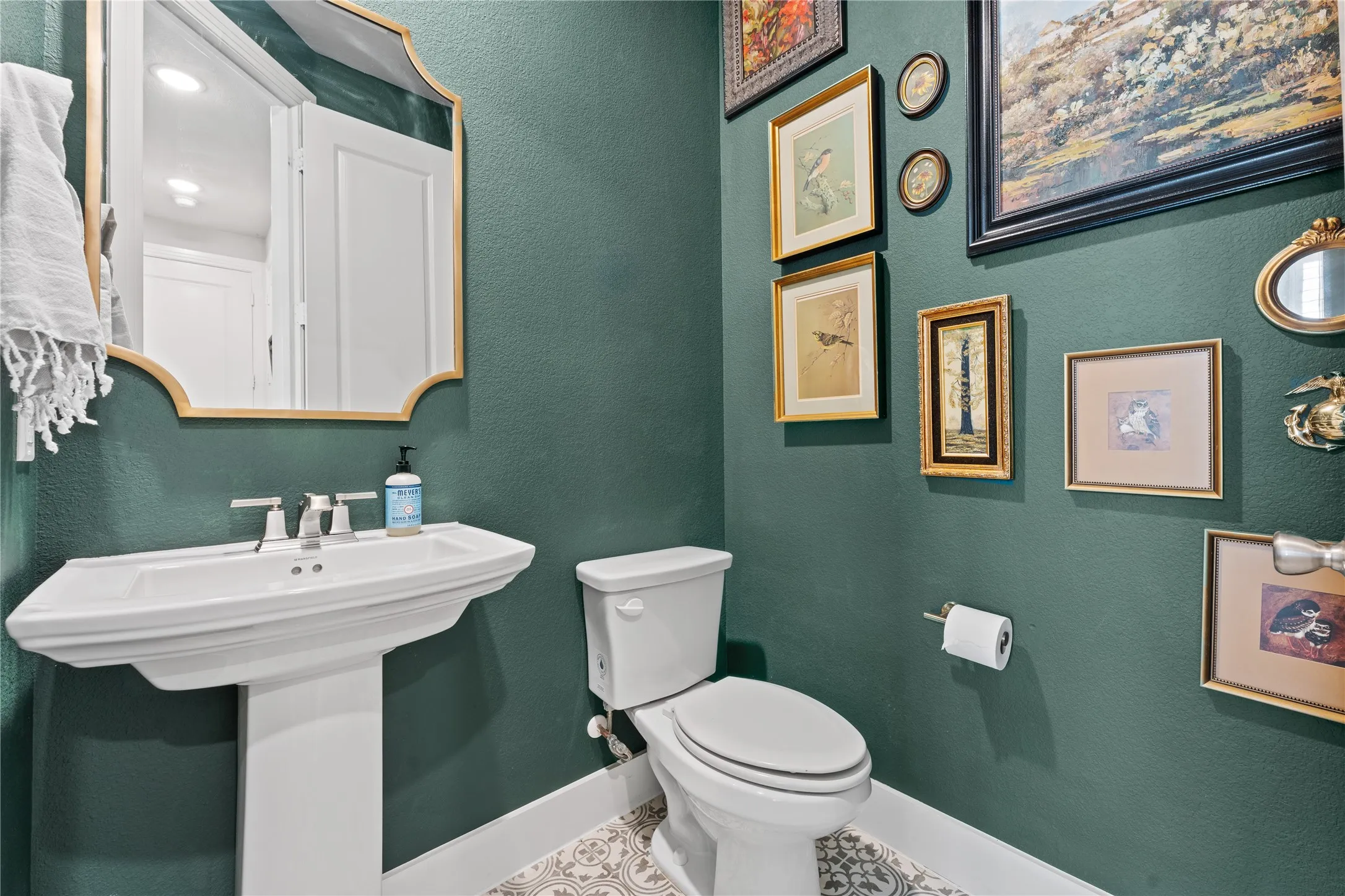½ bath