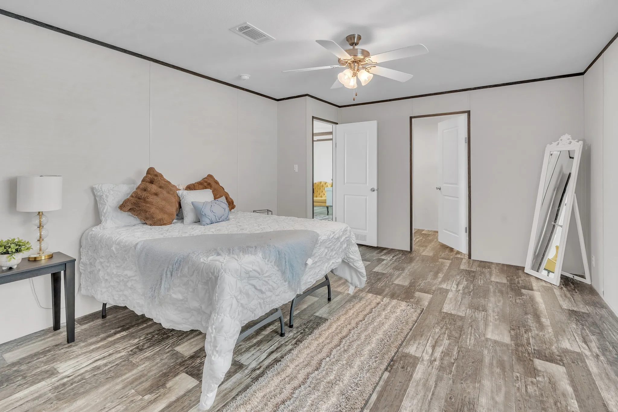 Manufactured Home For Sale in Hood County , 817 Thicket Trail, Granbury, Texas 76048, 3 Bedroom, 2 Bathroom, Garage spaces, 1,344 Sqft, built in 2024, mls#21320403, Real Estate Agent in Granbury, Homes For Sale in Hood county, Homes For Sale in Granbury, Realtor in Granbury Texas, Real Estate Brokerage Independent Realty Texas, Luminita Cordes Realtor