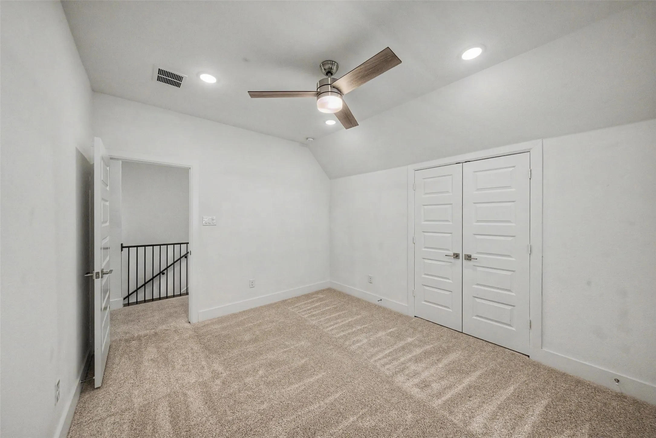 Single Family Residence For Sale in Dallas County , 618 Winners Circle, Rowlett, Texas 75088, 3 Bedroom, 4 Bathroom, 2 Garage spaces, 1,899 Sqft, built in 2023, mls#21318986, Real Estate Agent in Rowlett, Homes For Sale in Dallas county, Homes For Sale in Rowlett, Realtor in Rowlett Texas, Real Estate Brokerage Independent Realty Texas, Luminita Cordes Realtor