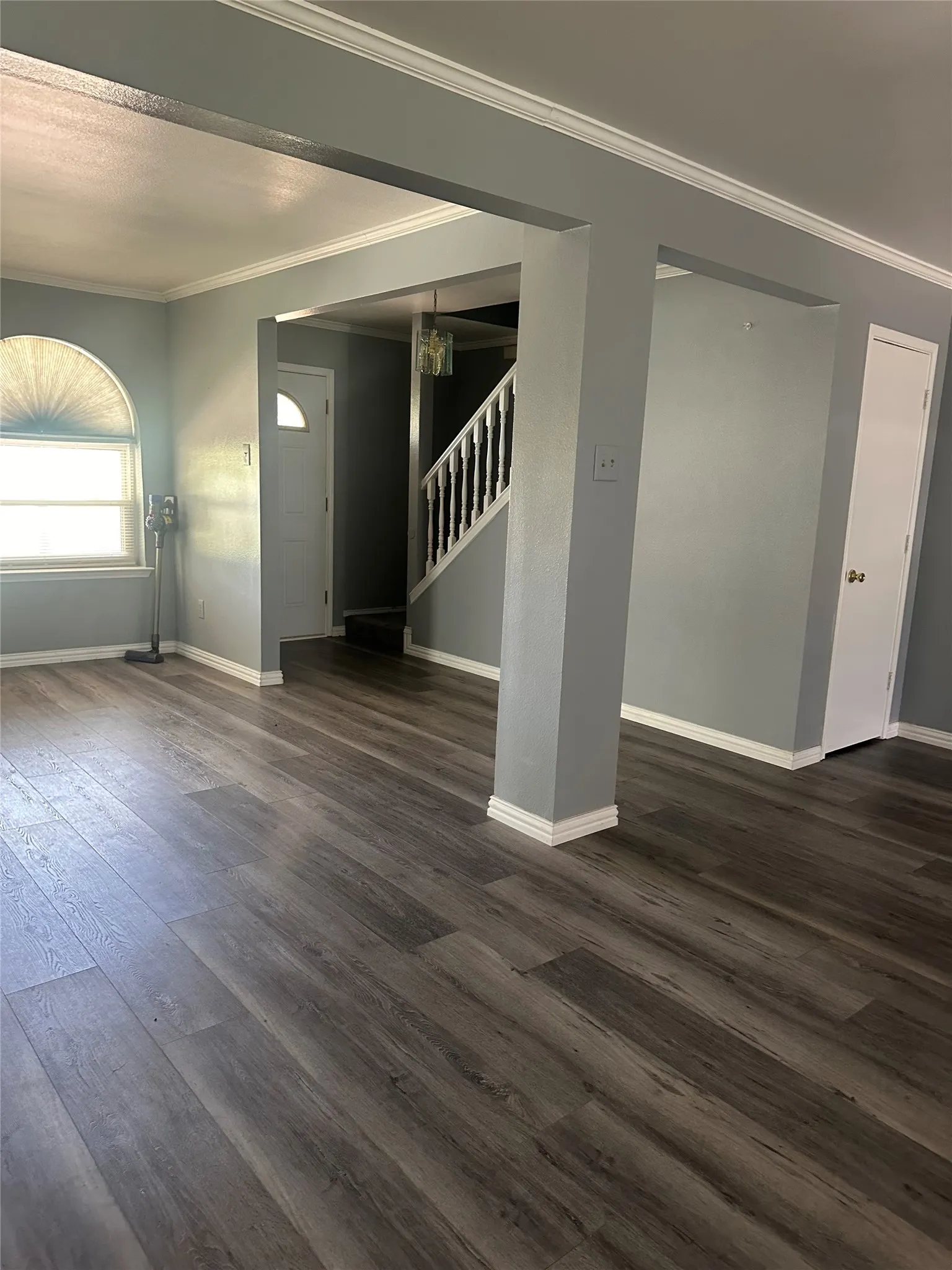Single Family Residence For Rent in Denton County , 4412 W Dickson Lane, Little Elm, Texas 75068, 3 Bedroom, 3 Bathroom, Garage spaces, 2,815 Sqft, built in 1997, mls#21318837, Real Estate Agent in Little Elm, Homes For Rent in Denton county, Homes For Rent in Little Elm, Realtor in Little Elm Texas, Real Estate Brokerage Independent Realty Texas, Luminita Cordes Realtor