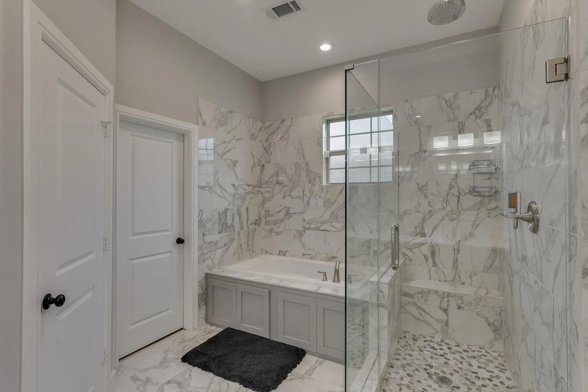 Single Family Residence For Rent in Dallas County , 4713 Highgate Lane, Rowlett, Texas 75088, 5 Bedroom, 3 Bathroom, 2 Garage spaces, 2,833 Sqft, built in 2018, mls#21304248, Real Estate Agent in Rowlett, Homes For Rent in Dallas county, Homes For Rent in Rowlett, Realtor in Rowlett Texas, Real Estate Brokerage Independent Realty Texas, Luminita Cordes Realtor