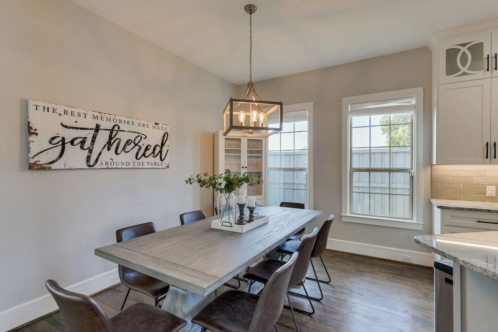 Single Family Residence For Rent in Dallas County , 4713 Highgate Lane, Rowlett, Texas 75088, 5 Bedroom, 3 Bathroom, 2 Garage spaces, 2,833 Sqft, built in 2018, mls#21304248, Real Estate Agent in Rowlett, Homes For Rent in Dallas county, Homes For Rent in Rowlett, Realtor in Rowlett Texas, Real Estate Brokerage Independent Realty Texas, Luminita Cordes Realtor