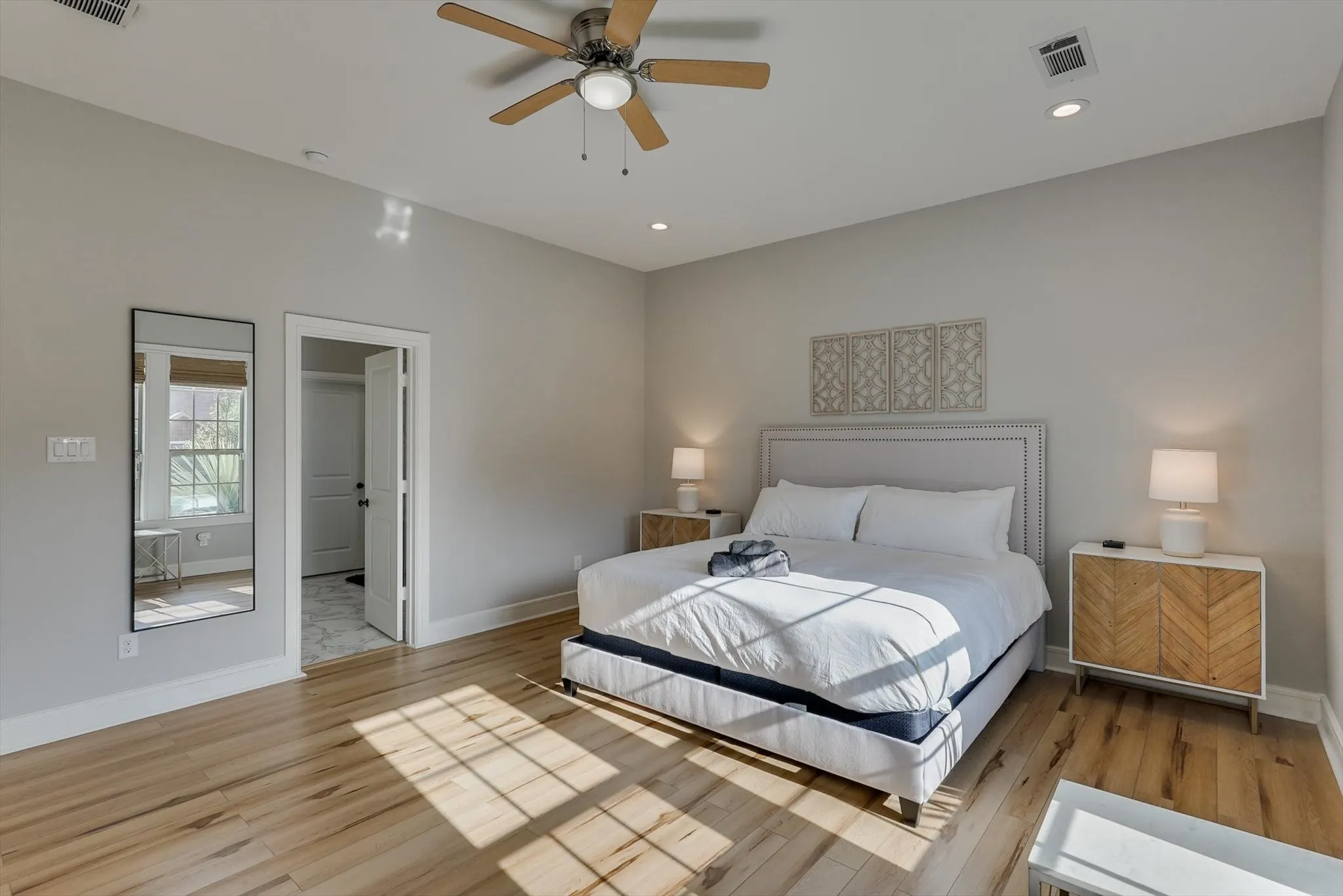 Single Family Residence For Rent in Dallas County , 4713 Highgate Lane, Rowlett, Texas 75088, 5 Bedroom, 3 Bathroom, 2 Garage spaces, 2,833 Sqft, built in 2018, mls#21304248, Real Estate Agent in Rowlett, Homes For Rent in Dallas county, Homes For Rent in Rowlett, Realtor in Rowlett Texas, Real Estate Brokerage Independent Realty Texas, Luminita Cordes Realtor