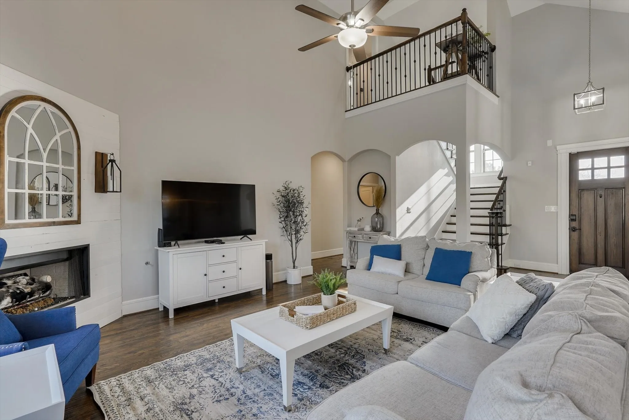 Single Family Residence For Rent in Dallas County , 4713 Highgate Lane, Rowlett, Texas 75088, 5 Bedroom, 3 Bathroom, 2 Garage spaces, 2,833 Sqft, built in 2018, mls#21304248, Real Estate Agent in Rowlett, Homes For Rent in Dallas county, Homes For Rent in Rowlett, Realtor in Rowlett Texas, Real Estate Brokerage Independent Realty Texas, Luminita Cordes Realtor