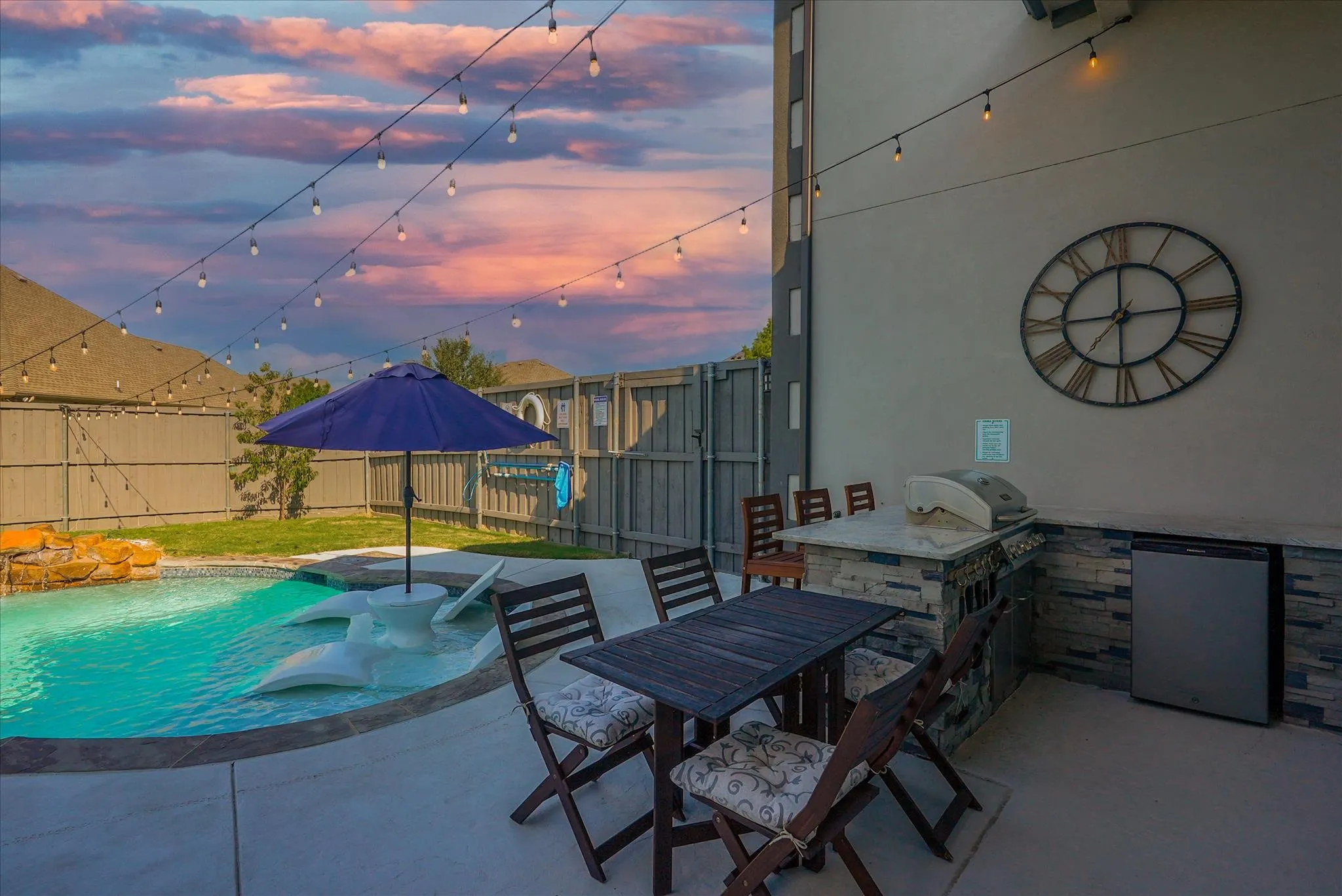 Single Family Residence For Rent in Dallas County , 4713 Highgate Lane, Rowlett, Texas 75088, 5 Bedroom, 3 Bathroom, 2 Garage spaces, 2,833 Sqft, built in 2018, mls#21304248, Real Estate Agent in Rowlett, Homes For Rent in Dallas county, Homes For Rent in Rowlett, Realtor in Rowlett Texas, Real Estate Brokerage Independent Realty Texas, Luminita Cordes Realtor