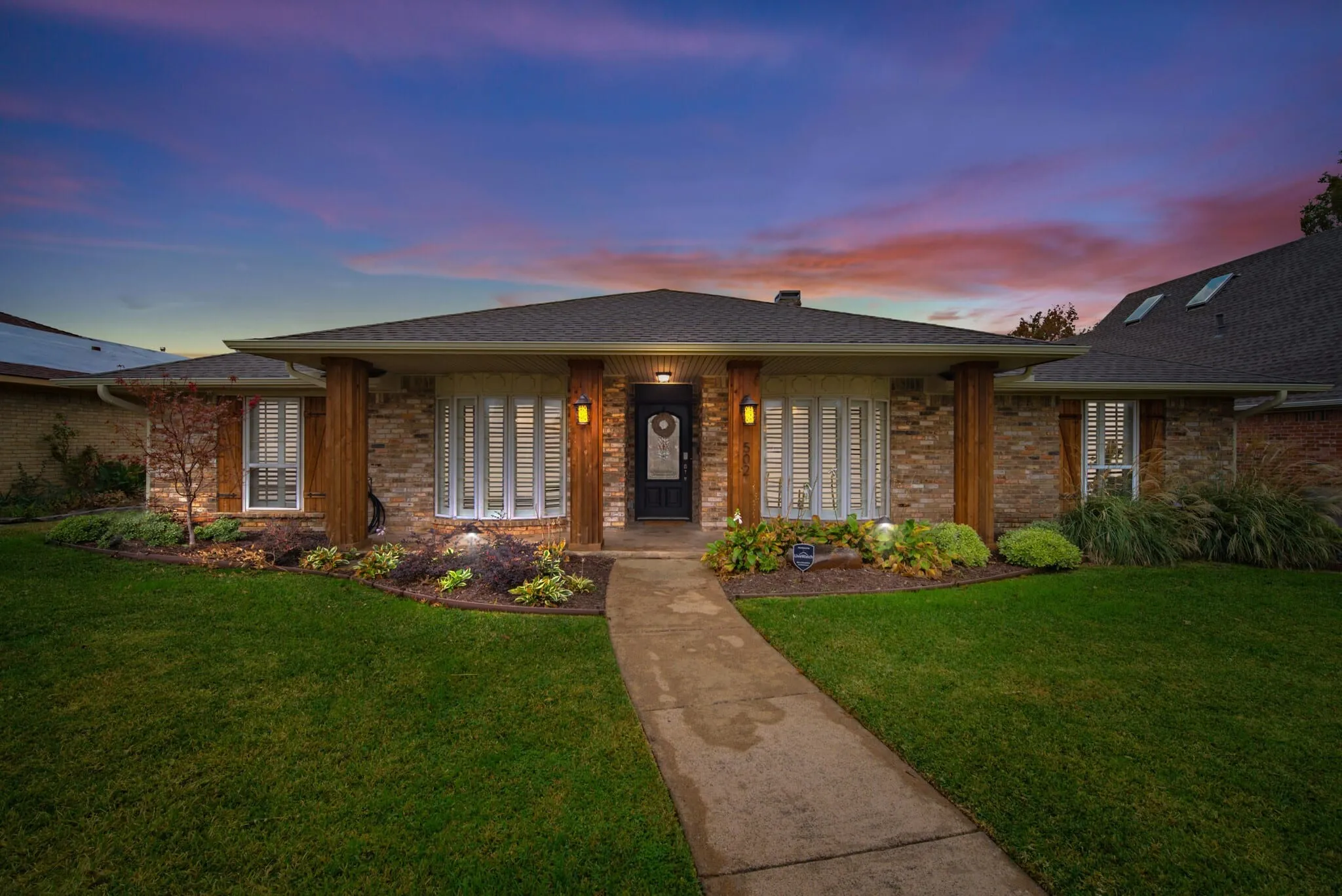 Single Family Residence For Rent in Dallas County , 502 Stillmeadow Drive, Richardson, Texas 75081, 5 Bedroom, 3 Bathroom, 2 Garage spaces, 2,401 Sqft, built in 1975, mls#21305180, Real Estate Agent in Richardson, Homes For Rent in Dallas county, Homes For Rent in Richardson, Realtor in Richardson Texas, Real Estate Brokerage Independent Realty Texas, Luminita Cordes Realtor