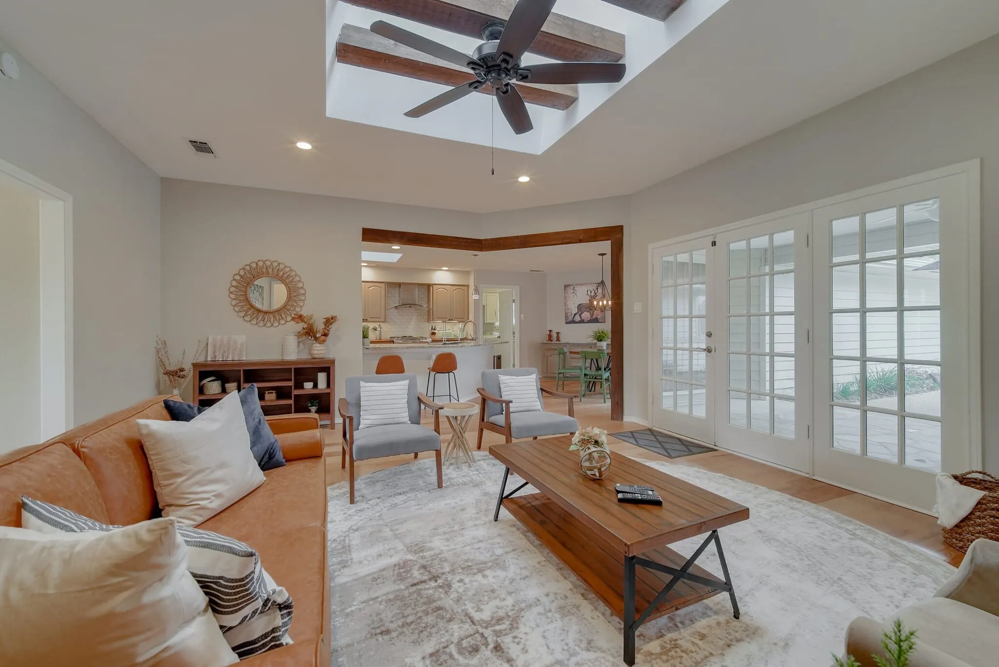 Single Family Residence For Rent in Dallas County , 502 Stillmeadow Drive, Richardson, Texas 75081, 5 Bedroom, 3 Bathroom, 2 Garage spaces, 2,401 Sqft, built in 1975, mls#21305180, Real Estate Agent in Richardson, Homes For Rent in Dallas county, Homes For Rent in Richardson, Realtor in Richardson Texas, Real Estate Brokerage Independent Realty Texas, Luminita Cordes Realtor