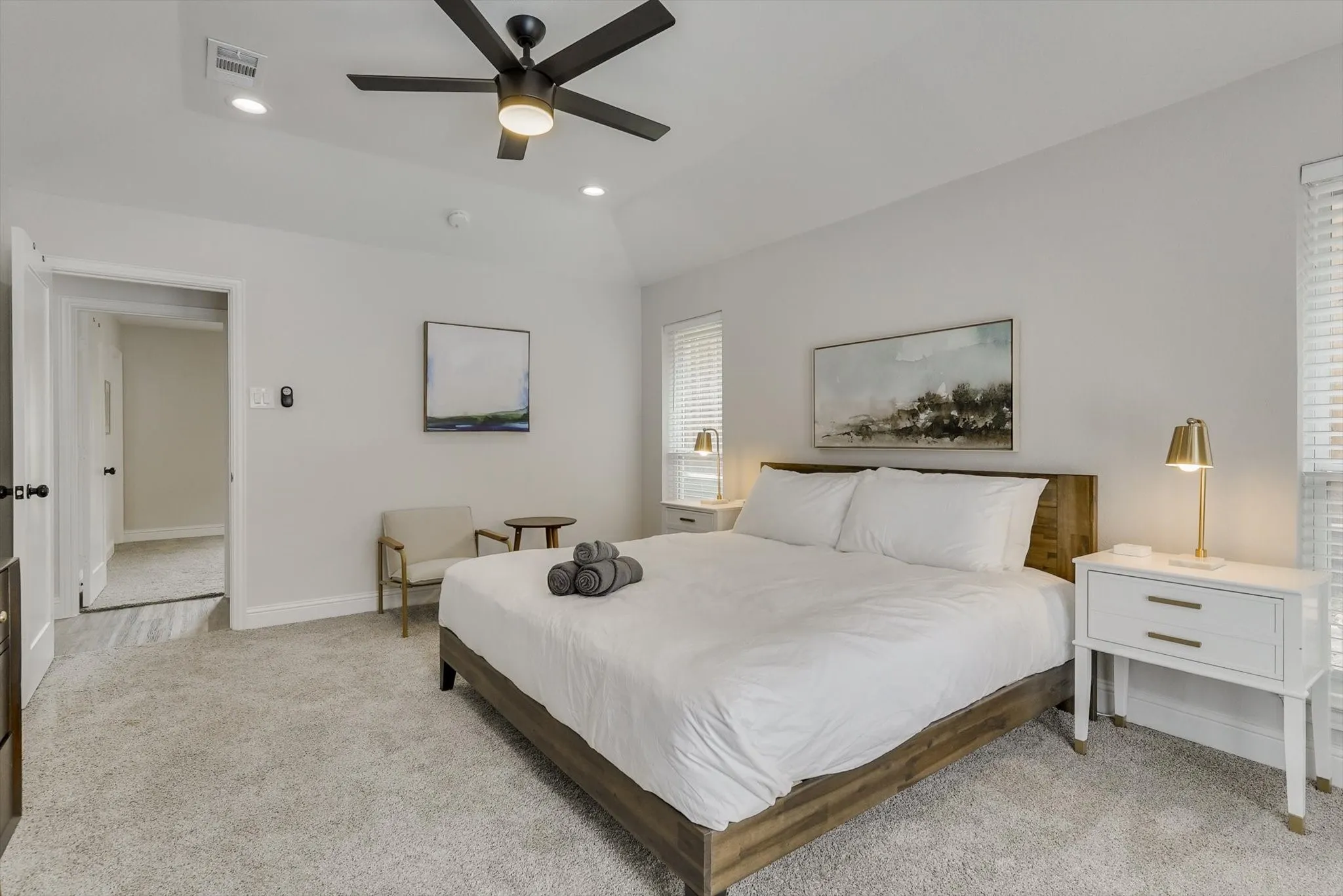 Single Family Residence For Rent in Dallas County , 3921 Amy Avenue, Garland, Texas 75043, 4 Bedroom, 4 Bathroom, 2 Garage spaces, 2,836 Sqft, built in 1979, mls#21305220, Real Estate Agent in Garland, Homes For Rent in Dallas county, Homes For Rent in Garland, Realtor in Garland Texas, Real Estate Brokerage Independent Realty Texas, Luminita Cordes Realtor
