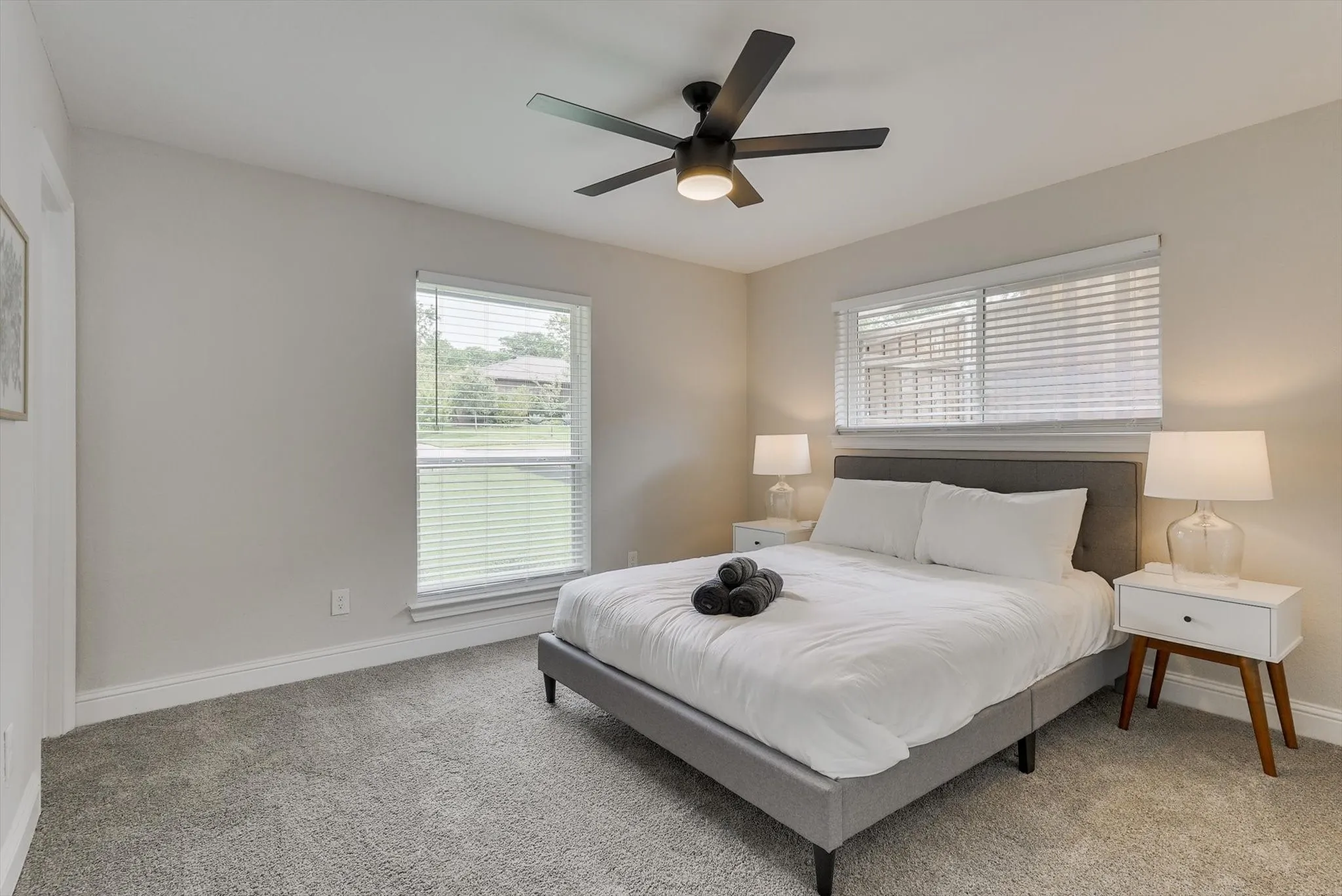 Single Family Residence For Rent in Dallas County , 3921 Amy Avenue, Garland, Texas 75043, 4 Bedroom, 4 Bathroom, 2 Garage spaces, 2,836 Sqft, built in 1979, mls#21305220, Real Estate Agent in Garland, Homes For Rent in Dallas county, Homes For Rent in Garland, Realtor in Garland Texas, Real Estate Brokerage Independent Realty Texas, Luminita Cordes Realtor