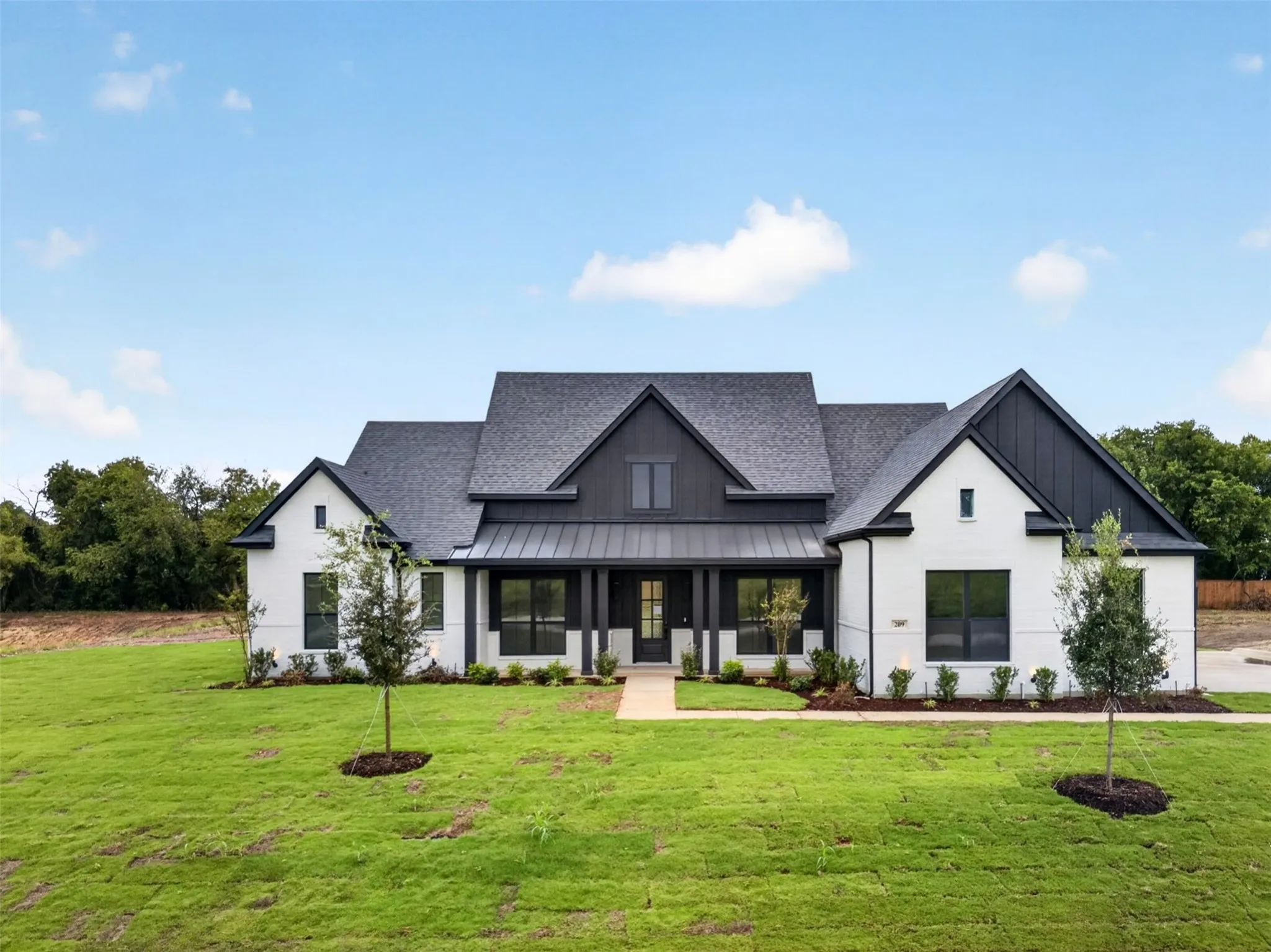 Single Family Residence For Sale in Ellis County , 209 Samir Lane, Waxahachie, Texas 75165, 4 Bedroom, 4 Bathroom, 3 Garage spaces, 3,575 Sqft, built in 2026, mls#21320430, Real Estate Agent in Waxahachie, Homes For Sale in Ellis county, Homes For Sale in Waxahachie, Realtor in Waxahachie Texas, Real Estate Brokerage Independent Realty Texas, Luminita Cordes Realtor