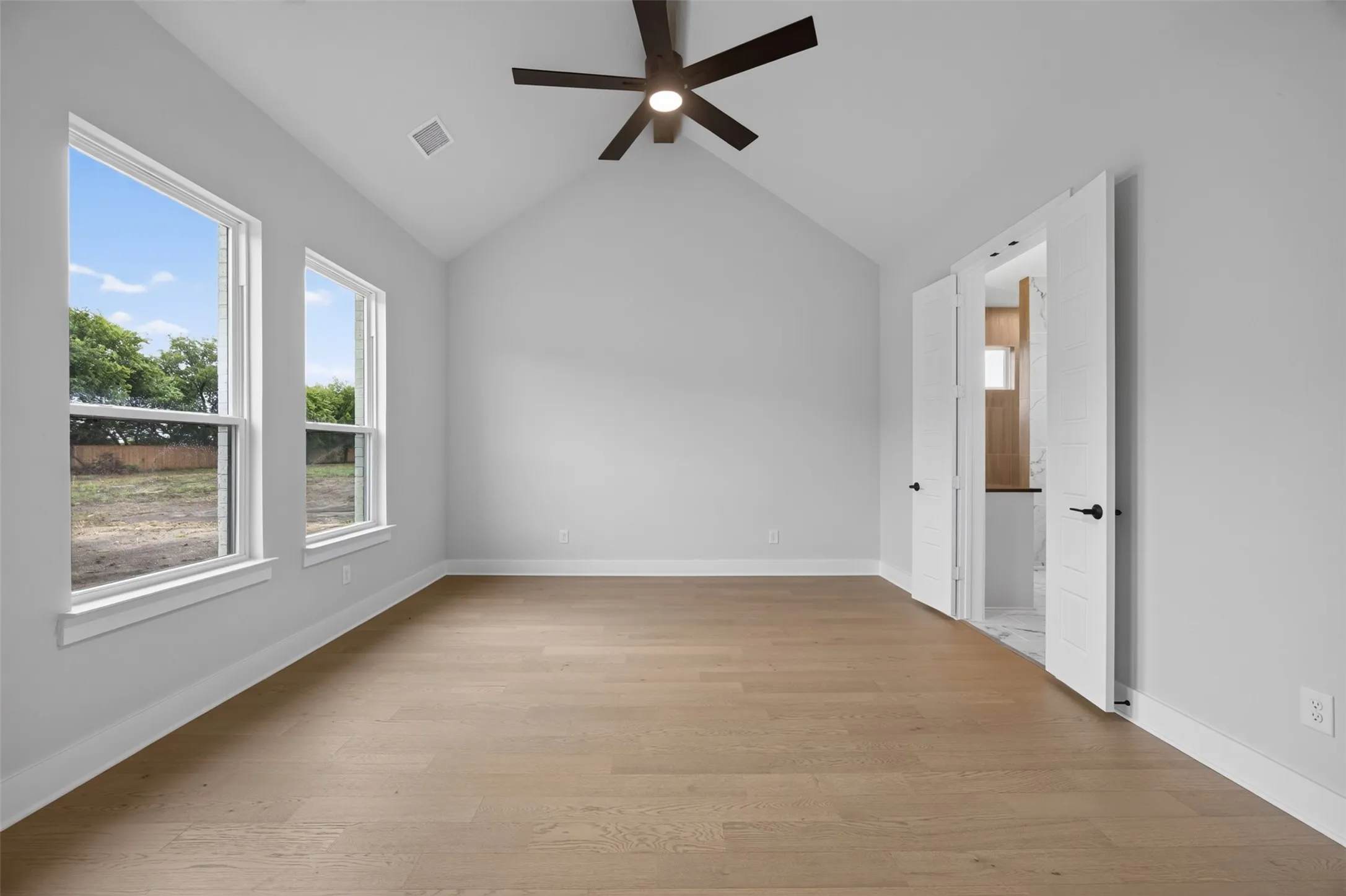 Single Family Residence For Sale in Ellis County , 209 Samir Lane, Waxahachie, Texas 75165, 4 Bedroom, 4 Bathroom, 3 Garage spaces, 3,575 Sqft, built in 2026, mls#21320430, Real Estate Agent in Waxahachie, Homes For Sale in Ellis county, Homes For Sale in Waxahachie, Realtor in Waxahachie Texas, Real Estate Brokerage Independent Realty Texas, Luminita Cordes Realtor