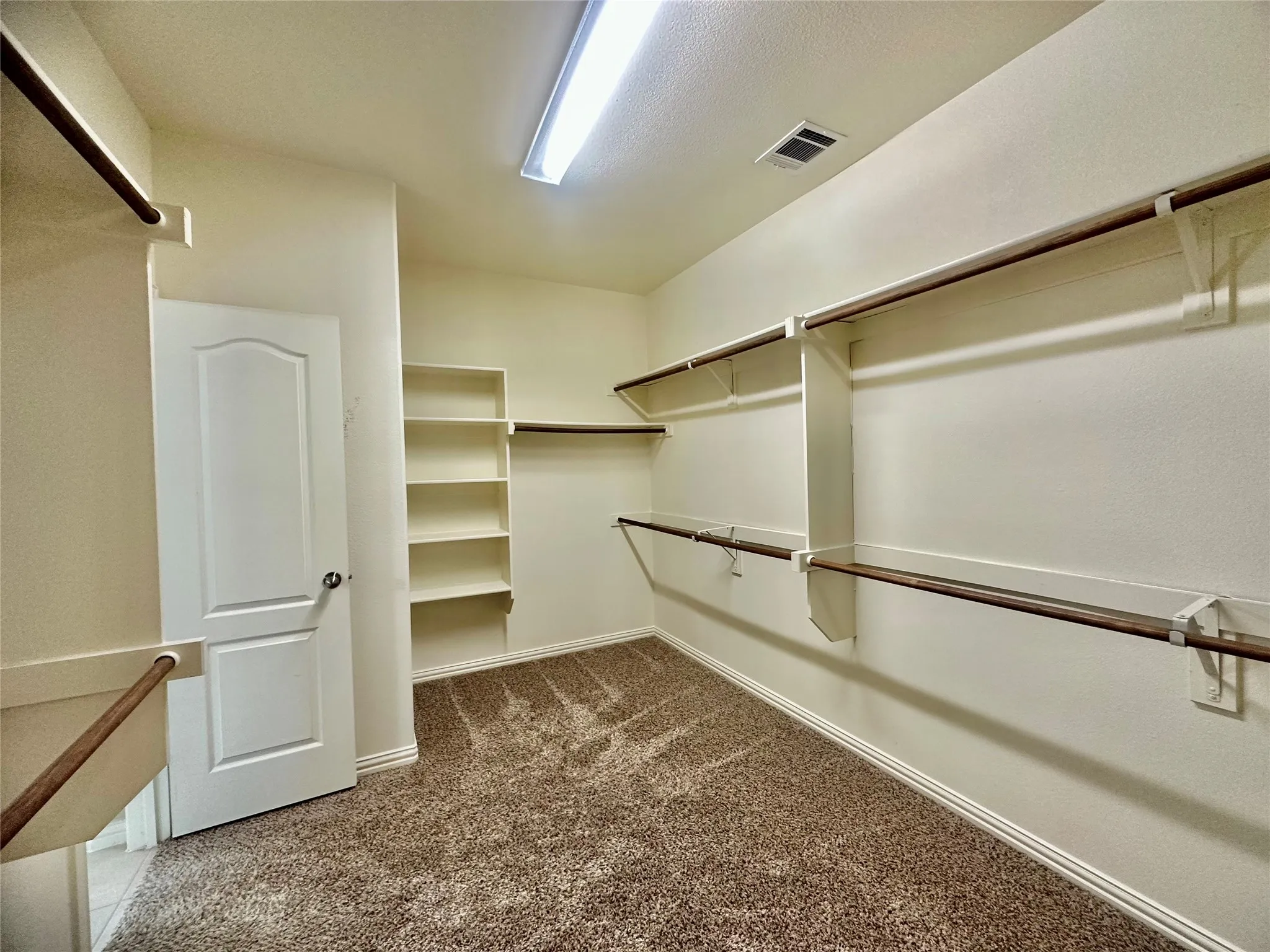 Single Family Residence For Rent in Collin County , 4001 Muscadine Drive, Mc Kinney, Texas 75071, 4 Bedroom, 4 Bathroom, 2 Garage spaces, 3,395 Sqft, built in 2016, mls#21320447, Real Estate Agent in Mc Kinney, Homes For Rent in Collin county, Homes For Rent in Mc Kinney, Realtor in Mc Kinney Texas, Real Estate Brokerage Independent Realty Texas, Luminita Cordes Realtor