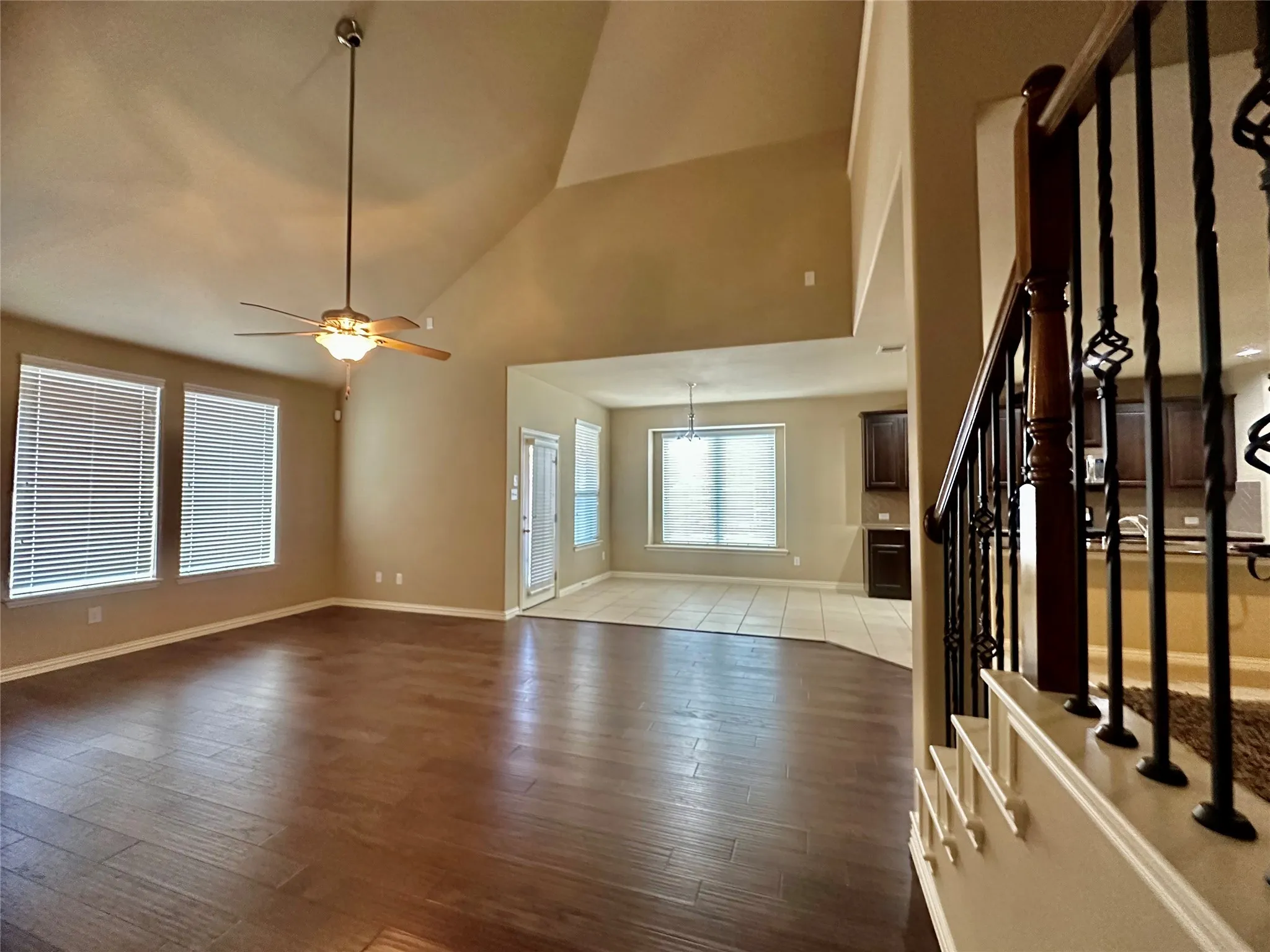 Single Family Residence For Rent in Collin County , 4001 Muscadine Drive, Mc Kinney, Texas 75071, 4 Bedroom, 4 Bathroom, 2 Garage spaces, 3,395 Sqft, built in 2016, mls#21320447, Real Estate Agent in Mc Kinney, Homes For Rent in Collin county, Homes For Rent in Mc Kinney, Realtor in Mc Kinney Texas, Real Estate Brokerage Independent Realty Texas, Luminita Cordes Realtor
