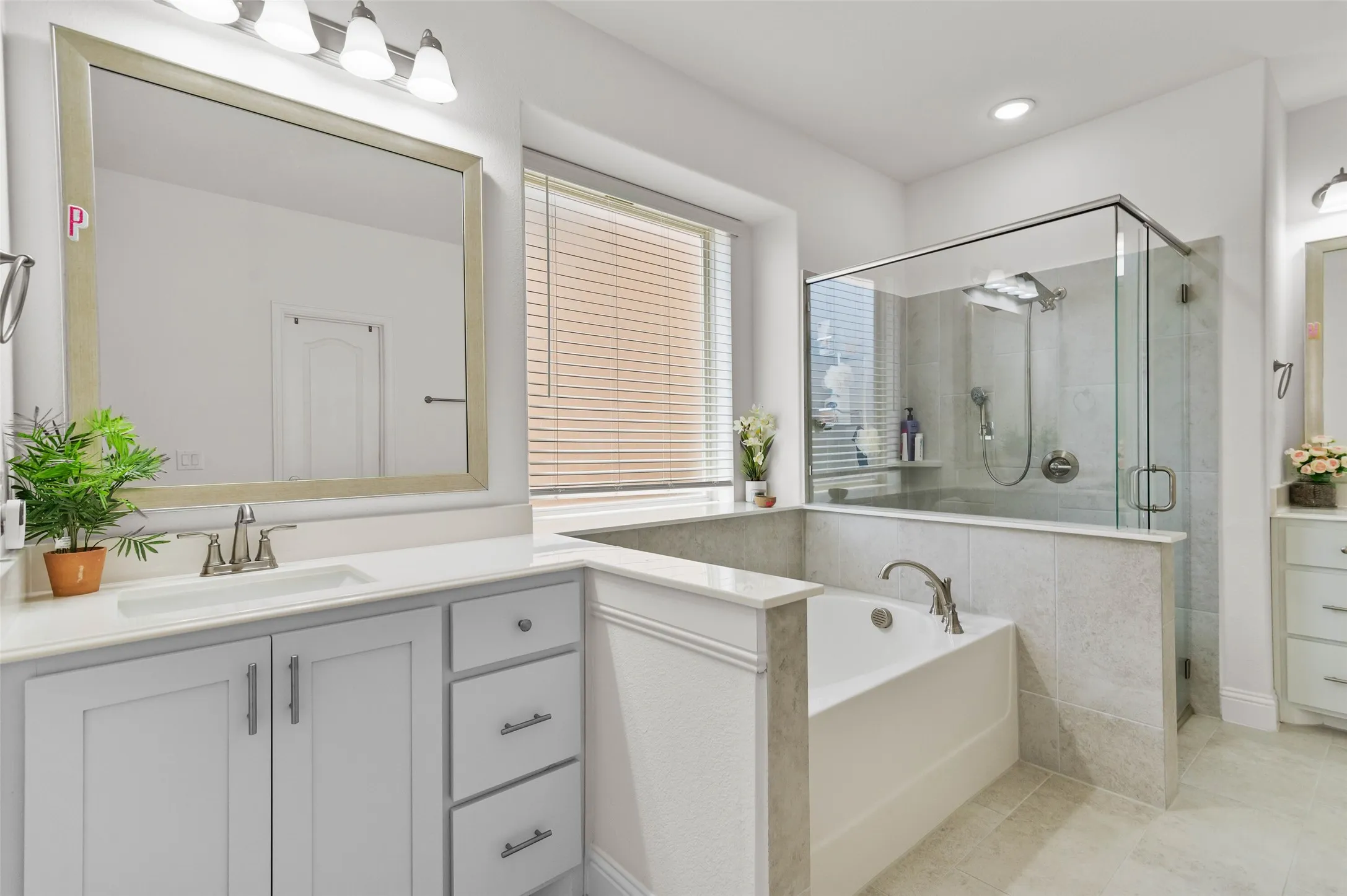 Single Family Residence For Sale in Denton County , 7308 Bird Cherry Lane, Little Elm, Texas 76227, 4 Bedroom, 4 Bathroom, 2 Garage spaces, 3,431 Sqft, built in 2022, mls#21320354, Real Estate Agent in Little Elm, Homes For Sale in Denton county, Homes For Sale in Little Elm, Realtor in Little Elm Texas, Real Estate Brokerage Independent Realty Texas, Luminita Cordes Realtor
