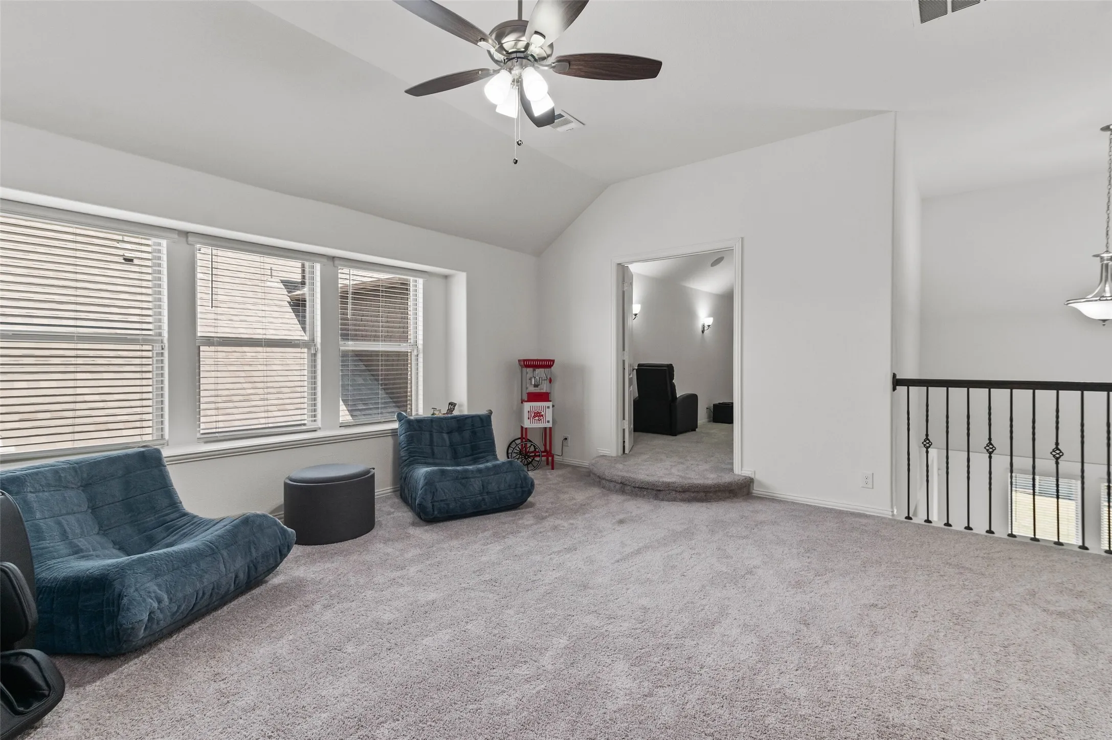 Single Family Residence For Sale in Denton County , 7308 Bird Cherry Lane, Little Elm, Texas 76227, 4 Bedroom, 4 Bathroom, 2 Garage spaces, 3,431 Sqft, built in 2022, mls#21320354, Real Estate Agent in Little Elm, Homes For Sale in Denton county, Homes For Sale in Little Elm, Realtor in Little Elm Texas, Real Estate Brokerage Independent Realty Texas, Luminita Cordes Realtor