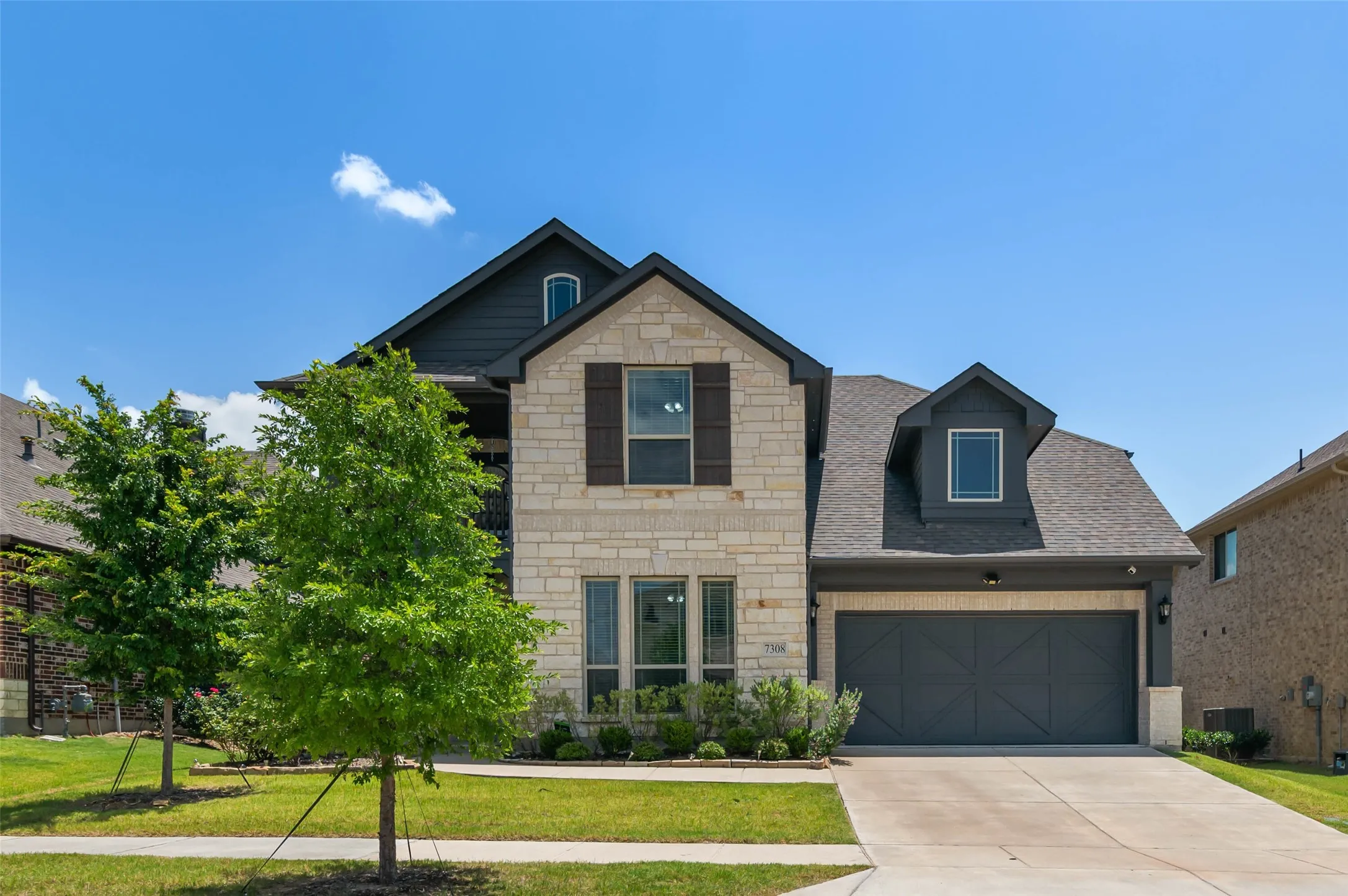 Single Family Residence For Sale in Denton County , 7308 Bird Cherry Lane, Little Elm, Texas 76227, 4 Bedroom, 4 Bathroom, 2 Garage spaces, 3,431 Sqft, built in 2022, mls#21320354, Real Estate Agent in Little Elm, Homes For Sale in Denton county, Homes For Sale in Little Elm, Realtor in Little Elm Texas, Real Estate Brokerage Independent Realty Texas, Luminita Cordes Realtor