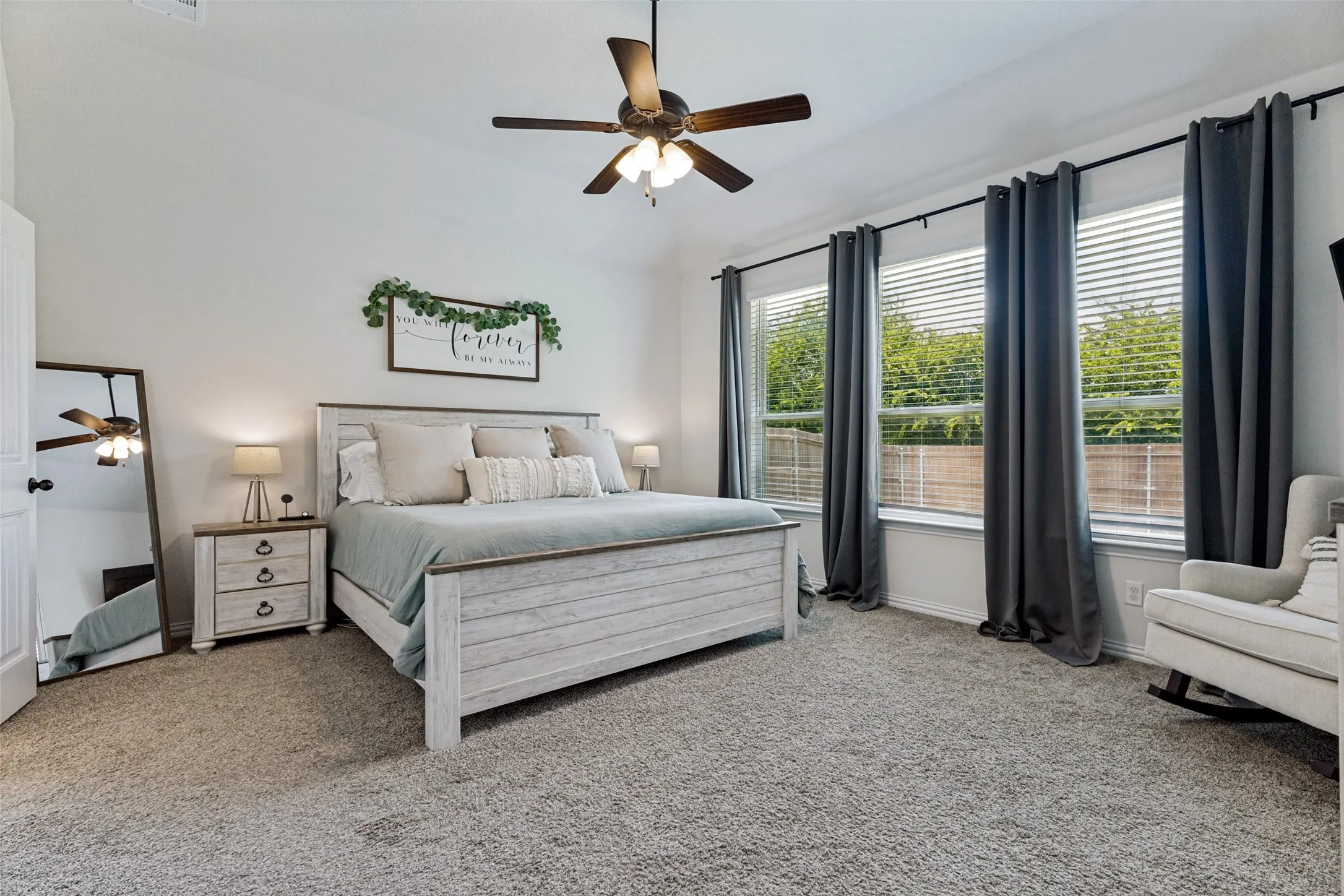 Single Family Residence For Sale in Tarrant County , 1933 Dione Place, Haslet, Texas 76052, 5 Bedroom, 4 Bathroom, 3 Garage spaces, 2,891 Sqft, built in 2022, mls#21320196, Real Estate Agent in Haslet, Homes For Sale in Tarrant county, Homes For Sale in Haslet, Realtor in Haslet Texas, Real Estate Brokerage Independent Realty Texas, Luminita Cordes Realtor