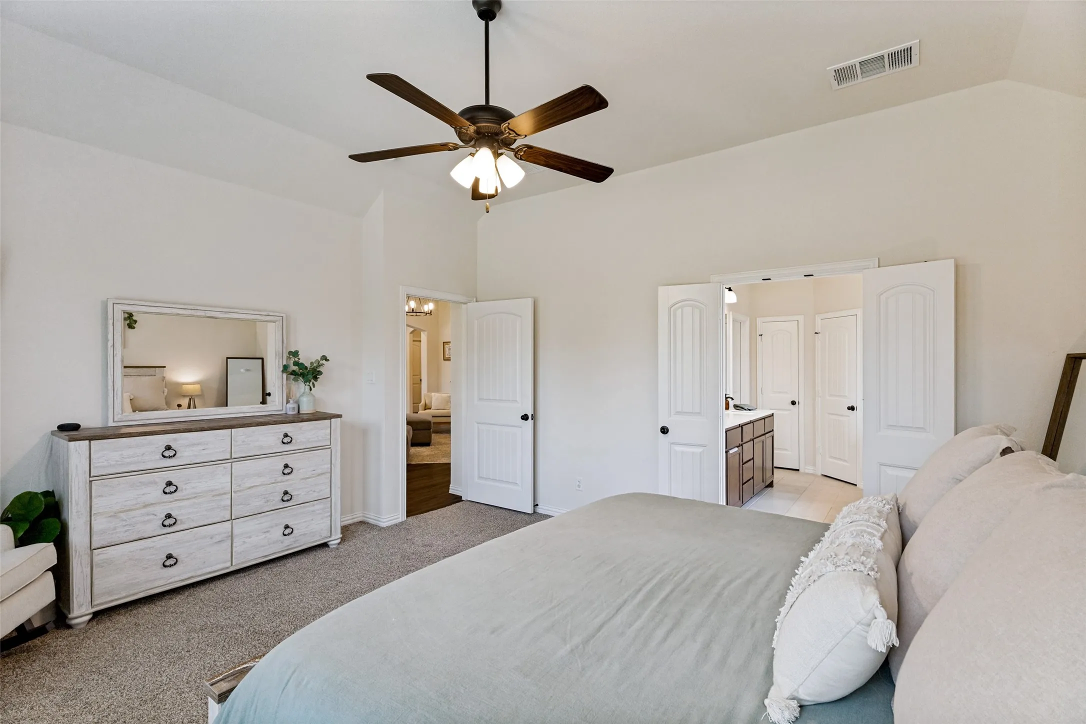 Single Family Residence For Sale in Tarrant County , 1933 Dione Place, Haslet, Texas 76052, 5 Bedroom, 4 Bathroom, 3 Garage spaces, 2,891 Sqft, built in 2022, mls#21320196, Real Estate Agent in Haslet, Homes For Sale in Tarrant county, Homes For Sale in Haslet, Realtor in Haslet Texas, Real Estate Brokerage Independent Realty Texas, Luminita Cordes Realtor