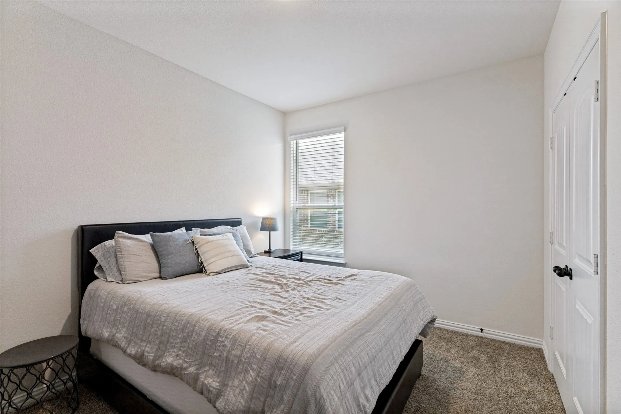 Single Family Residence For Sale in Tarrant County , 1933 Dione Place, Haslet, Texas 76052, 5 Bedroom, 4 Bathroom, 3 Garage spaces, 2,891 Sqft, built in 2022, mls#21320196, Real Estate Agent in Haslet, Homes For Sale in Tarrant county, Homes For Sale in Haslet, Realtor in Haslet Texas, Real Estate Brokerage Independent Realty Texas, Luminita Cordes Realtor