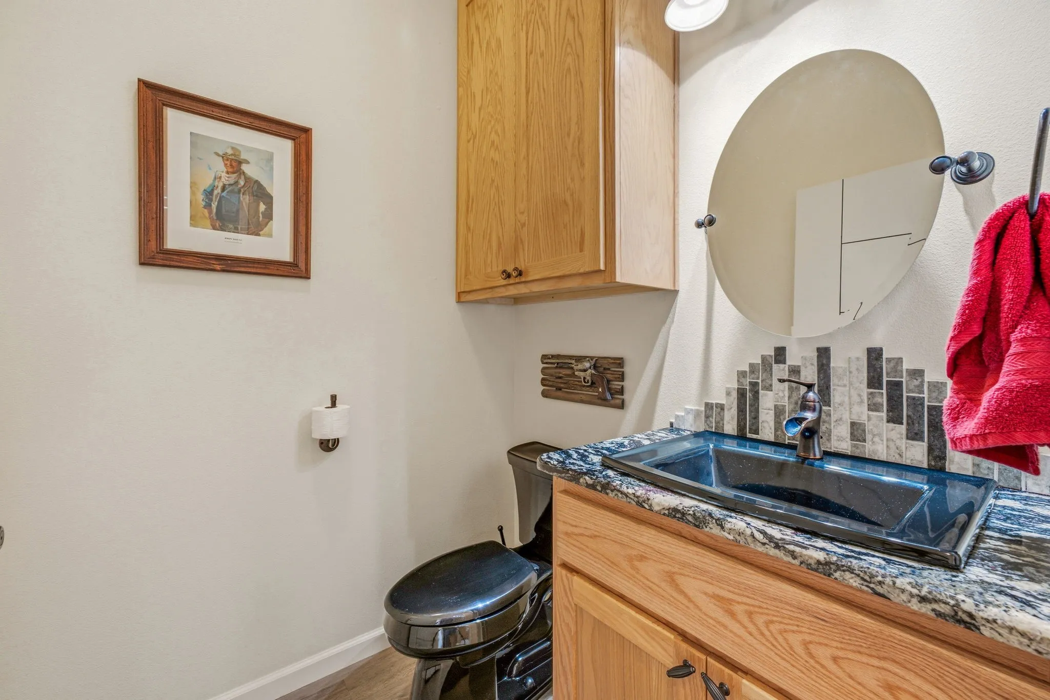 Single Family Residence For Sale in Hood County , 4323 Basswood Court, Granbury, Texas 76049, 2 Bedroom, 4 Bathroom, 2 Garage spaces, 1,500 Sqft, built in 2016, mls#21320423, Real Estate Agent in Granbury, Homes For Sale in Hood county, Homes For Sale in Granbury, Realtor in Granbury Texas, Real Estate Brokerage Independent Realty Texas, Luminita Cordes Realtor