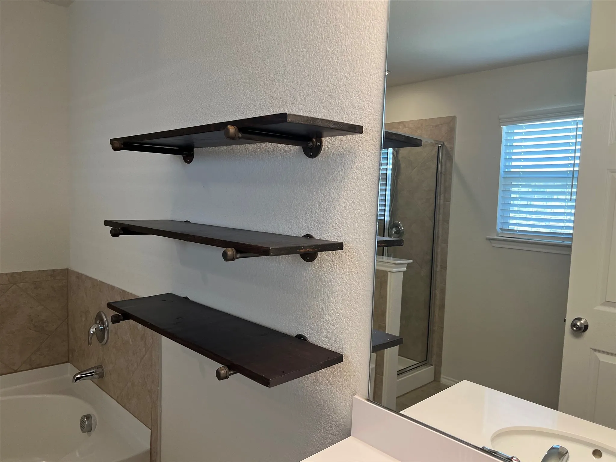 Ensuite primary bath.