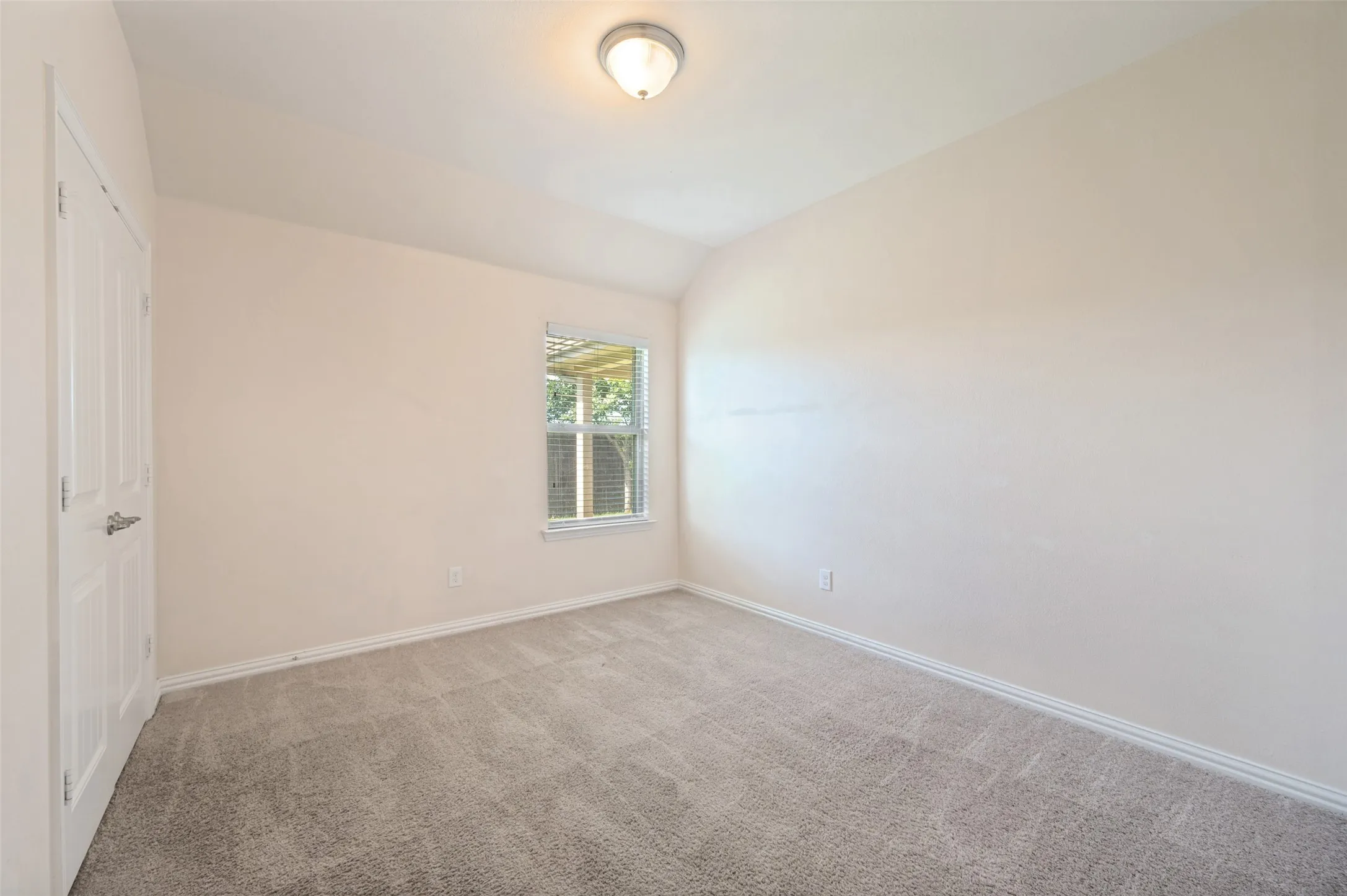 2nd room