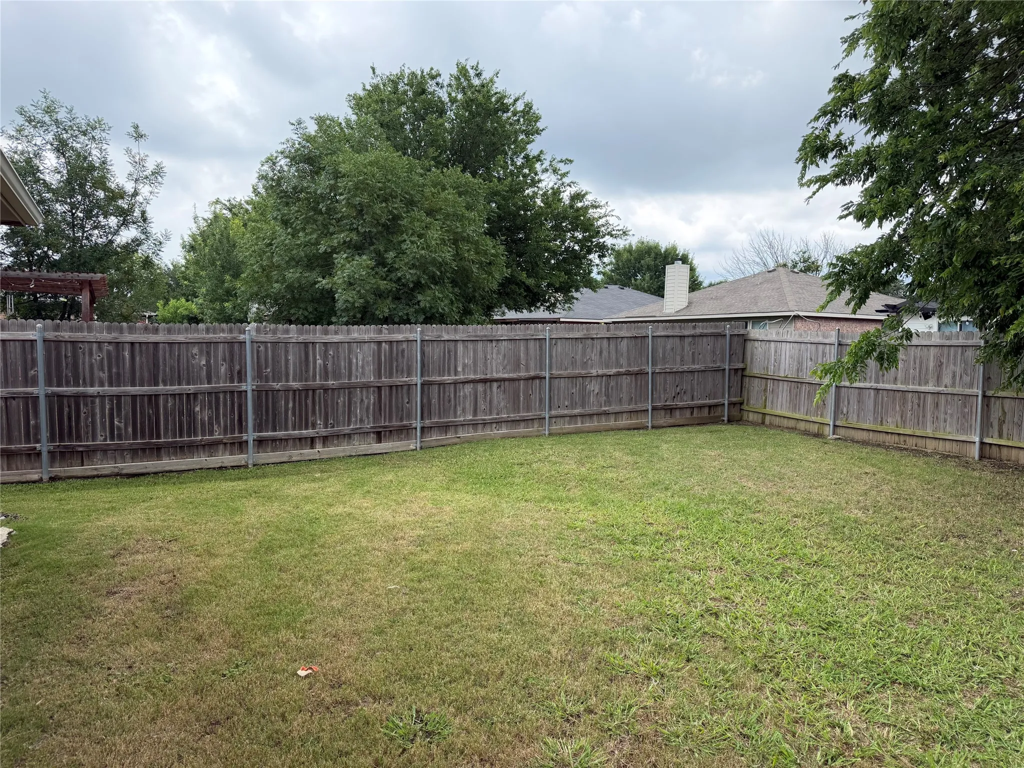 Spacious backyard