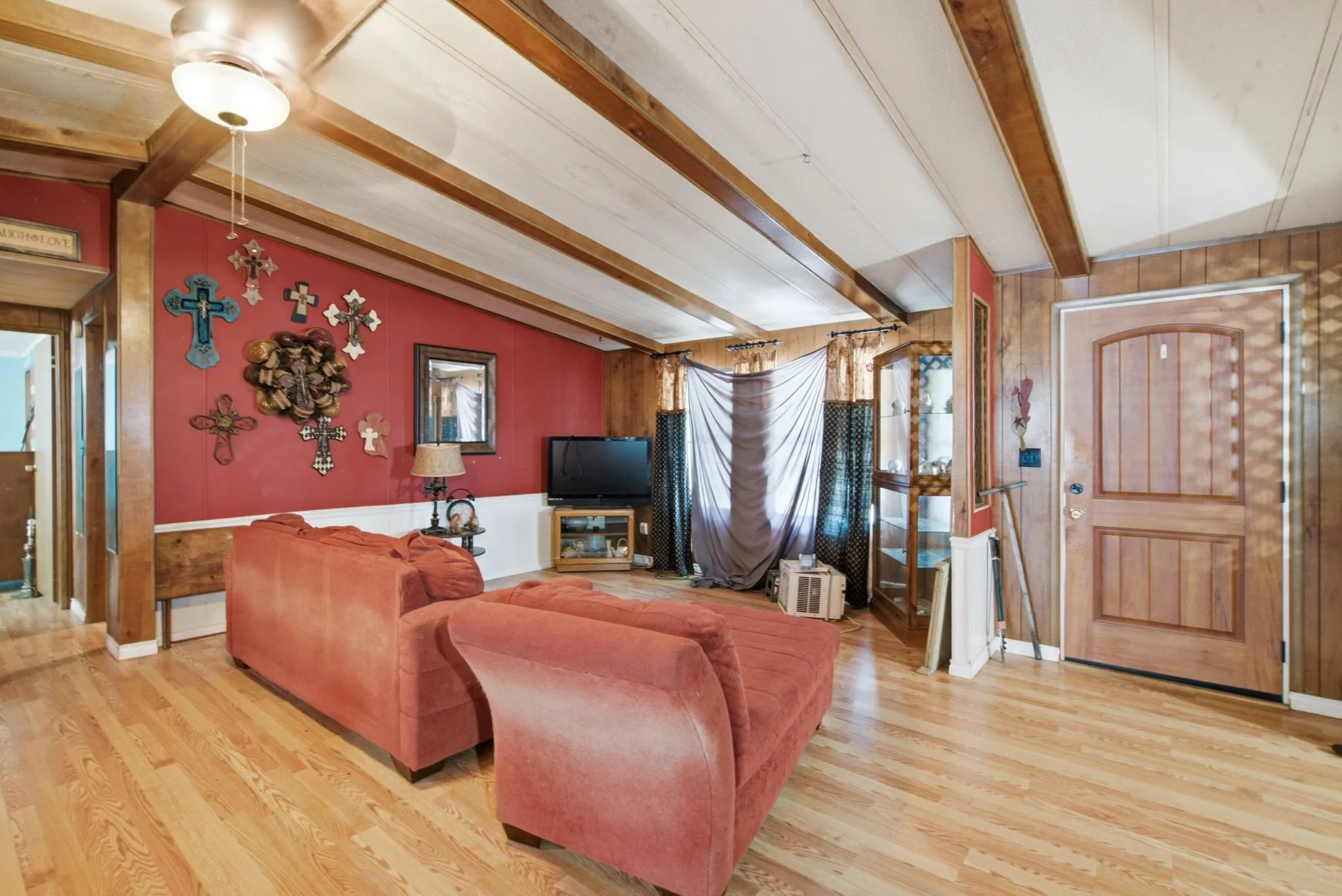 Single Family Residence For Sale in Comanche County , 816 W Ayers Avenue, De Leon, Texas 76444, 3 Bedroom, 2 Bathroom, 2 Garage spaces, 2,118 Sqft, built in 1985, mls#21319760, Real Estate Agent in De Leon, Homes For Sale in Comanche county, Homes For Sale in De Leon, Realtor in De Leon Texas, Real Estate Brokerage Independent Realty Texas, Luminita Cordes Realtor