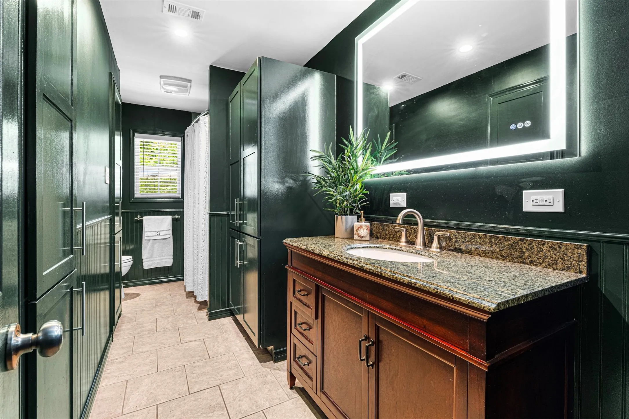 Bathroom 2