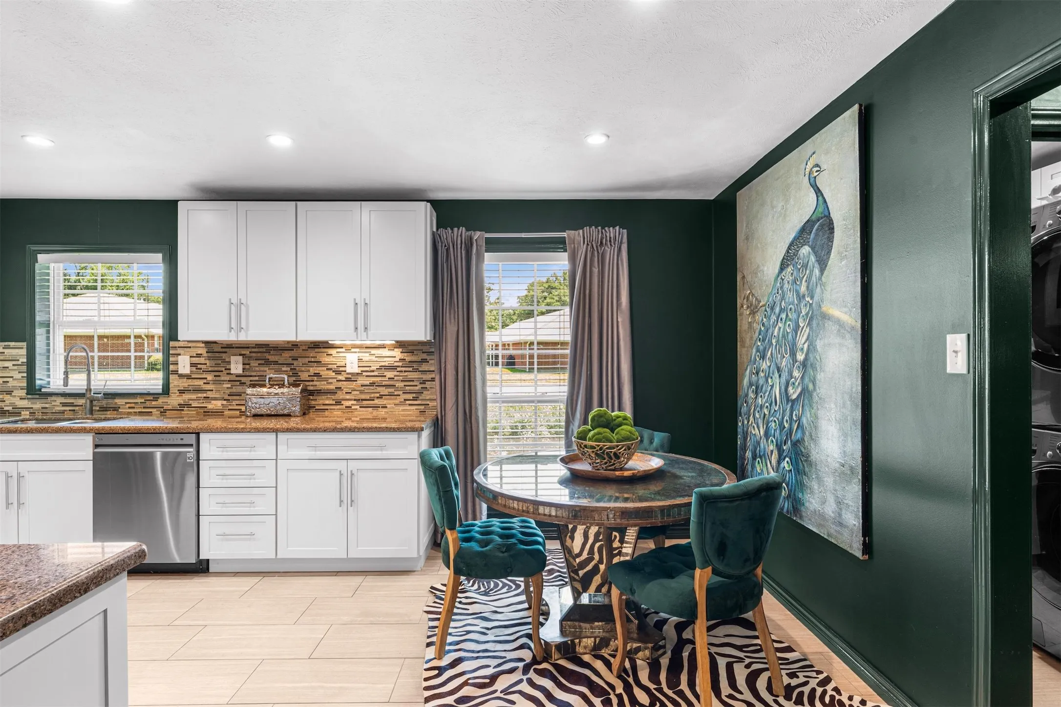 Dining area in kitchen