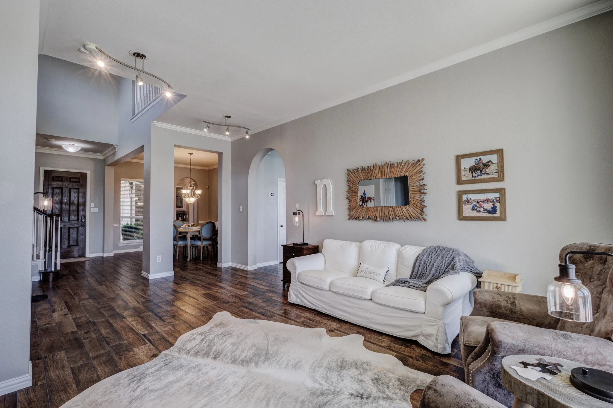 Single Family Residence For Sale in Dallas County , 6514 Field Crest Lane, Sachse, Texas 75048, 5 Bedroom, 4 Bathroom, 3 Garage spaces, 4,182 Sqft, built in 2003, mls#21320471, Real Estate Agent in Sachse, Homes For Sale in Dallas county, Homes For Sale in Sachse, Realtor in Sachse Texas, Real Estate Brokerage Independent Realty Texas, Luminita Cordes Realtor