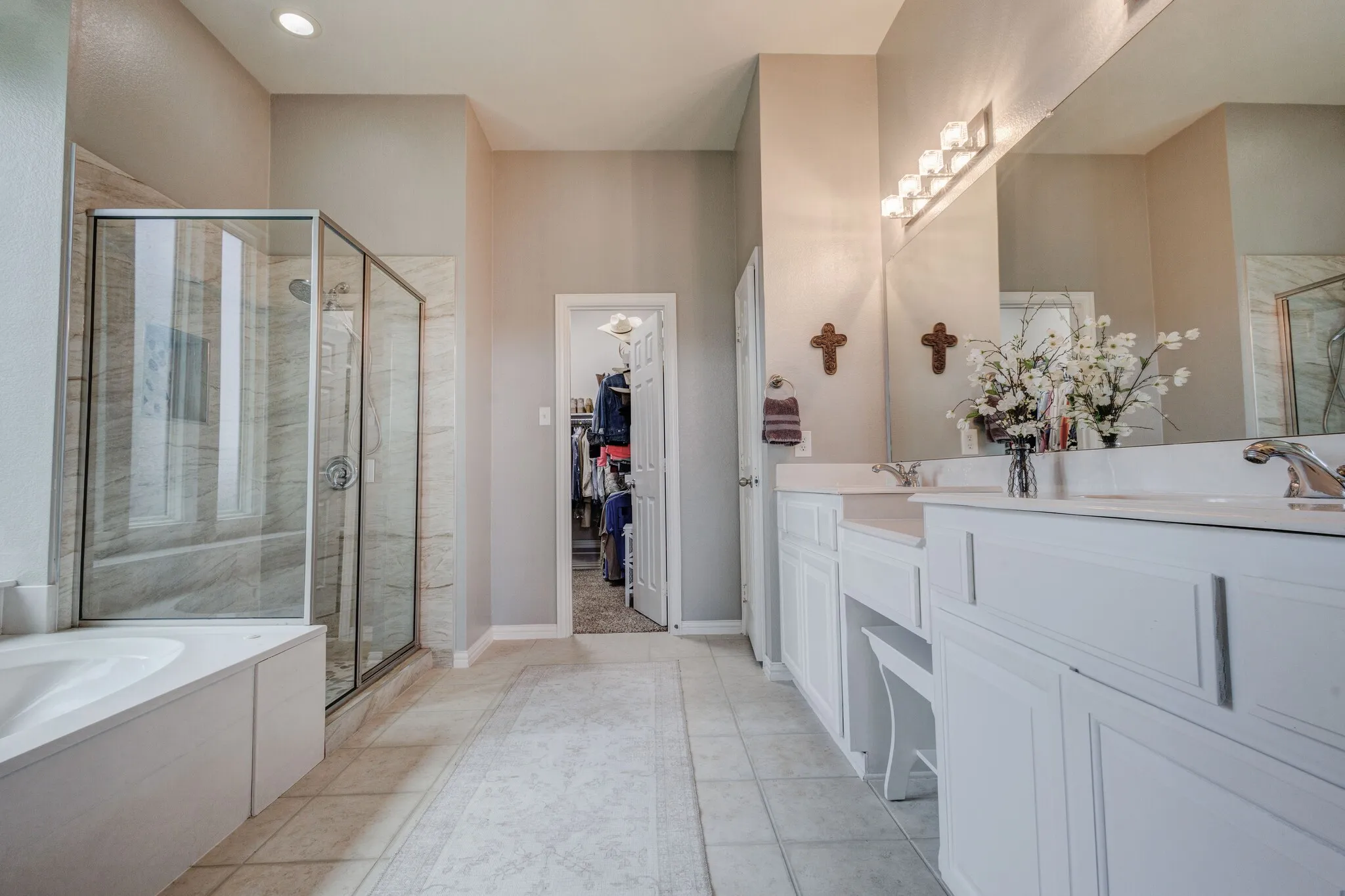Single Family Residence For Sale in Dallas County , 6514 Field Crest Lane, Sachse, Texas 75048, 5 Bedroom, 4 Bathroom, 3 Garage spaces, 4,182 Sqft, built in 2003, mls#21320471, Real Estate Agent in Sachse, Homes For Sale in Dallas county, Homes For Sale in Sachse, Realtor in Sachse Texas, Real Estate Brokerage Independent Realty Texas, Luminita Cordes Realtor