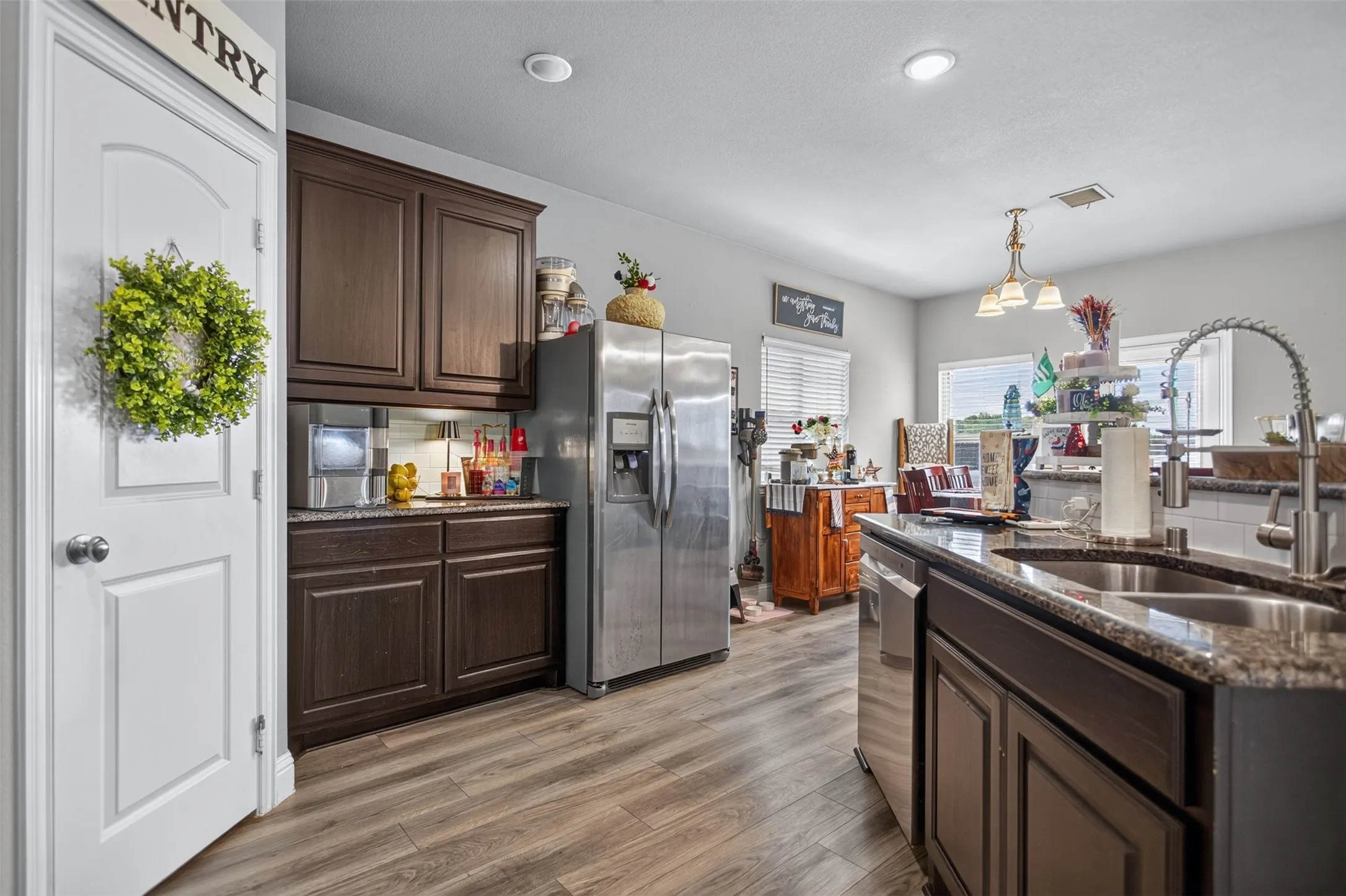 Single Family Residence For Sale in Kaufman County , 334 Pecos Drive, Crandall, Texas 75114, 4 Bedroom, 2 Bathroom, 2 Garage spaces, 1,752 Sqft, built in 2019, mls#21320502, Real Estate Agent in Crandall, Homes For Sale in Kaufman county, Homes For Sale in Crandall, Realtor in Crandall Texas, Real Estate Brokerage Independent Realty Texas, Luminita Cordes Realtor
