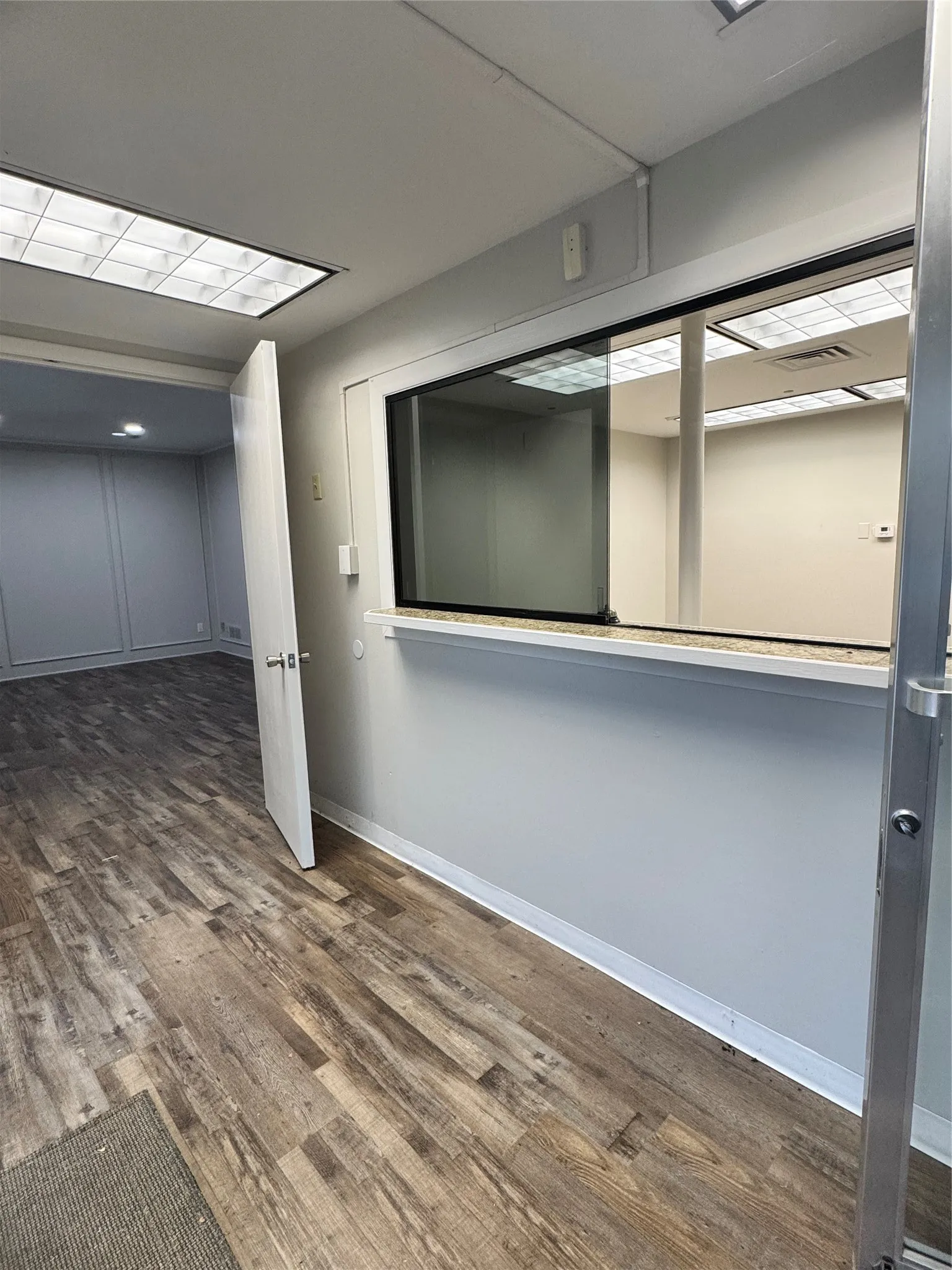 Office For Rent in Kaufman County , 300 N Washington Street, Kaufman, Texas 75142, 0, 0, Garage spaces, 0 Sqft, built in 1900, mls#21320531, Real Estate Agent in Kaufman, Homes For Rent in Kaufman county, Homes For Rent in Kaufman, Realtor in Kaufman Texas, Real Estate Brokerage Independent Realty Texas, Luminita Cordes Realtor