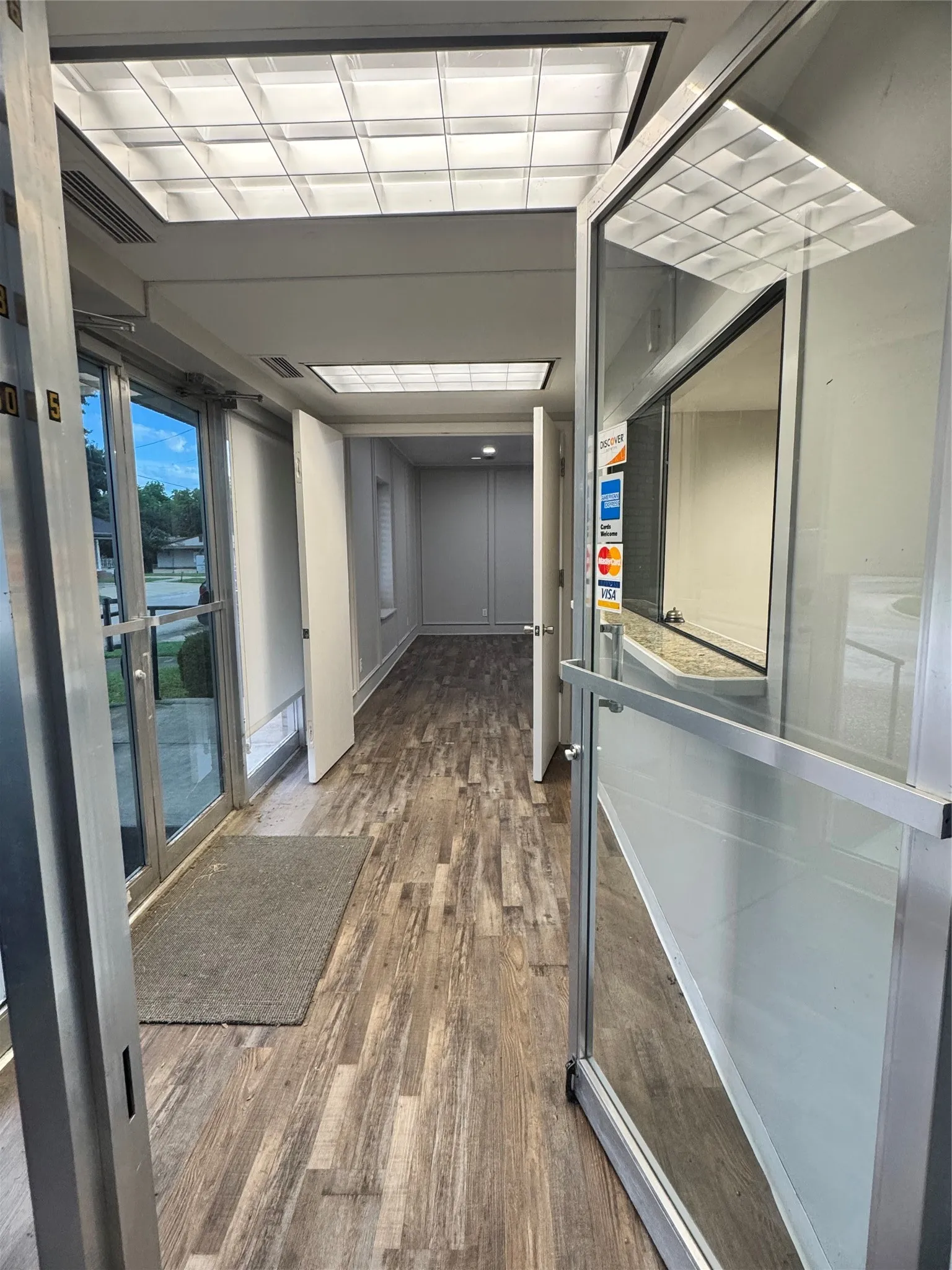 Office For Rent in Kaufman County , 300 N Washington Street, Kaufman, Texas 75142, 0, 0, Garage spaces, 0 Sqft, built in 1900, mls#21320531, Real Estate Agent in Kaufman, Homes For Rent in Kaufman county, Homes For Rent in Kaufman, Realtor in Kaufman Texas, Real Estate Brokerage Independent Realty Texas, Luminita Cordes Realtor