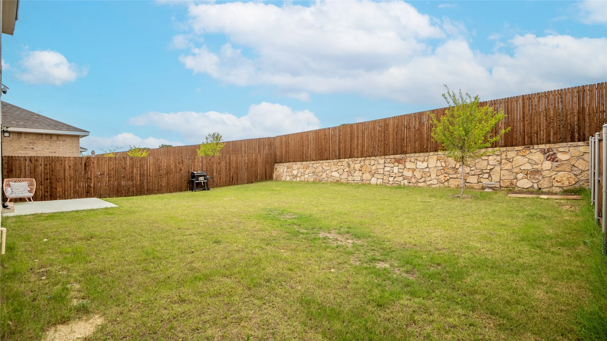Single Family Residence For Sale in Tarrant County , 8321 Bufflehead Drive, Fort Worth, Texas 76179, 4 Bedroom, 3 Bathroom, 2 Garage spaces, 2,556 Sqft, built in 2025, mls#21312637, Real Estate Agent in Fort Worth, Homes For Sale in Tarrant county, Homes For Sale in Fort Worth, Realtor in Fort Worth Texas, Real Estate Brokerage Independent Realty Texas, Luminita Cordes Realtor