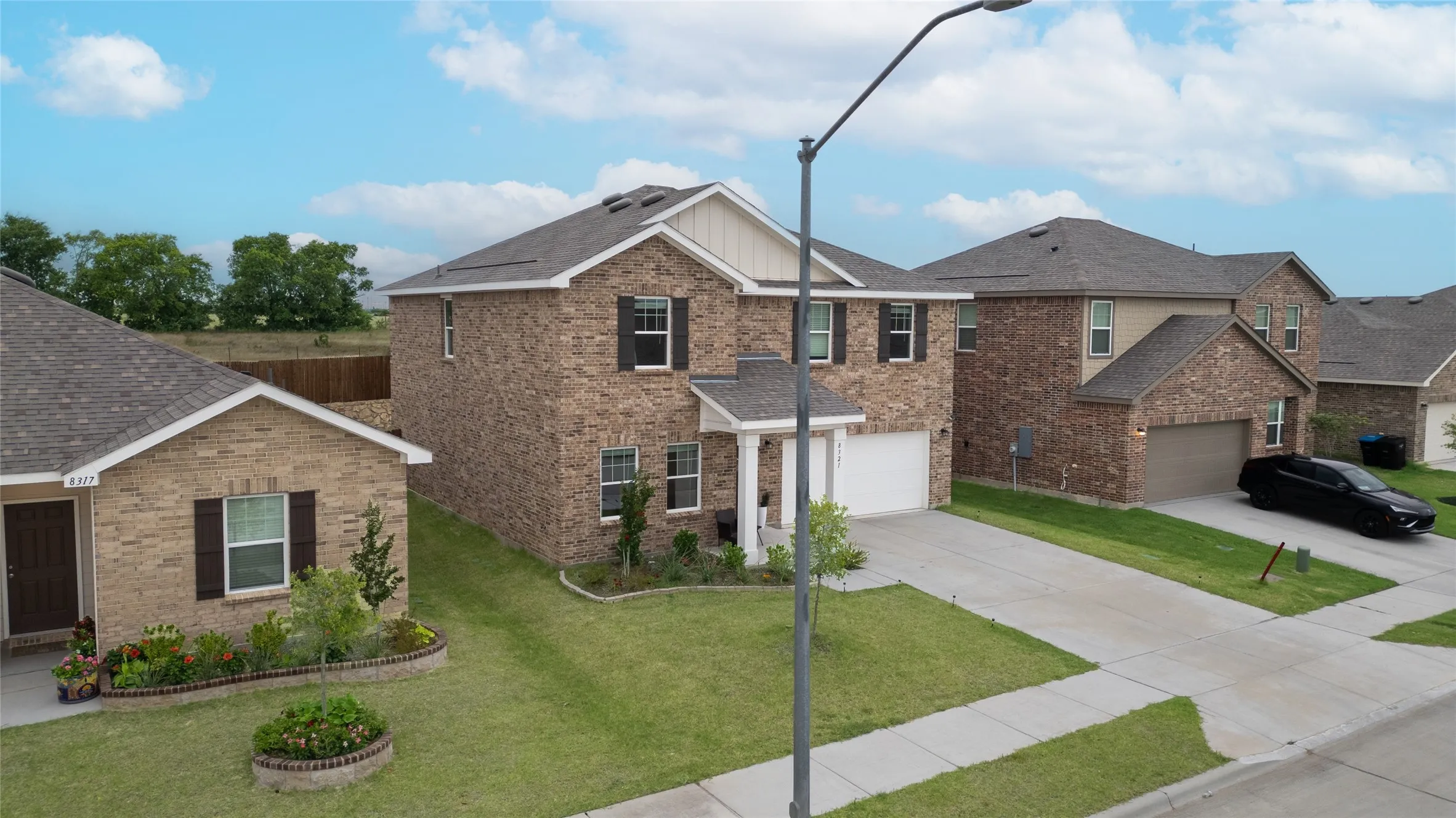 Single Family Residence For Sale in Tarrant County , 8321 Bufflehead Drive, Fort Worth, Texas 76179, 4 Bedroom, 3 Bathroom, 2 Garage spaces, 2,556 Sqft, built in 2025, mls#21312637, Real Estate Agent in Fort Worth, Homes For Sale in Tarrant county, Homes For Sale in Fort Worth, Realtor in Fort Worth Texas, Real Estate Brokerage Independent Realty Texas, Luminita Cordes Realtor