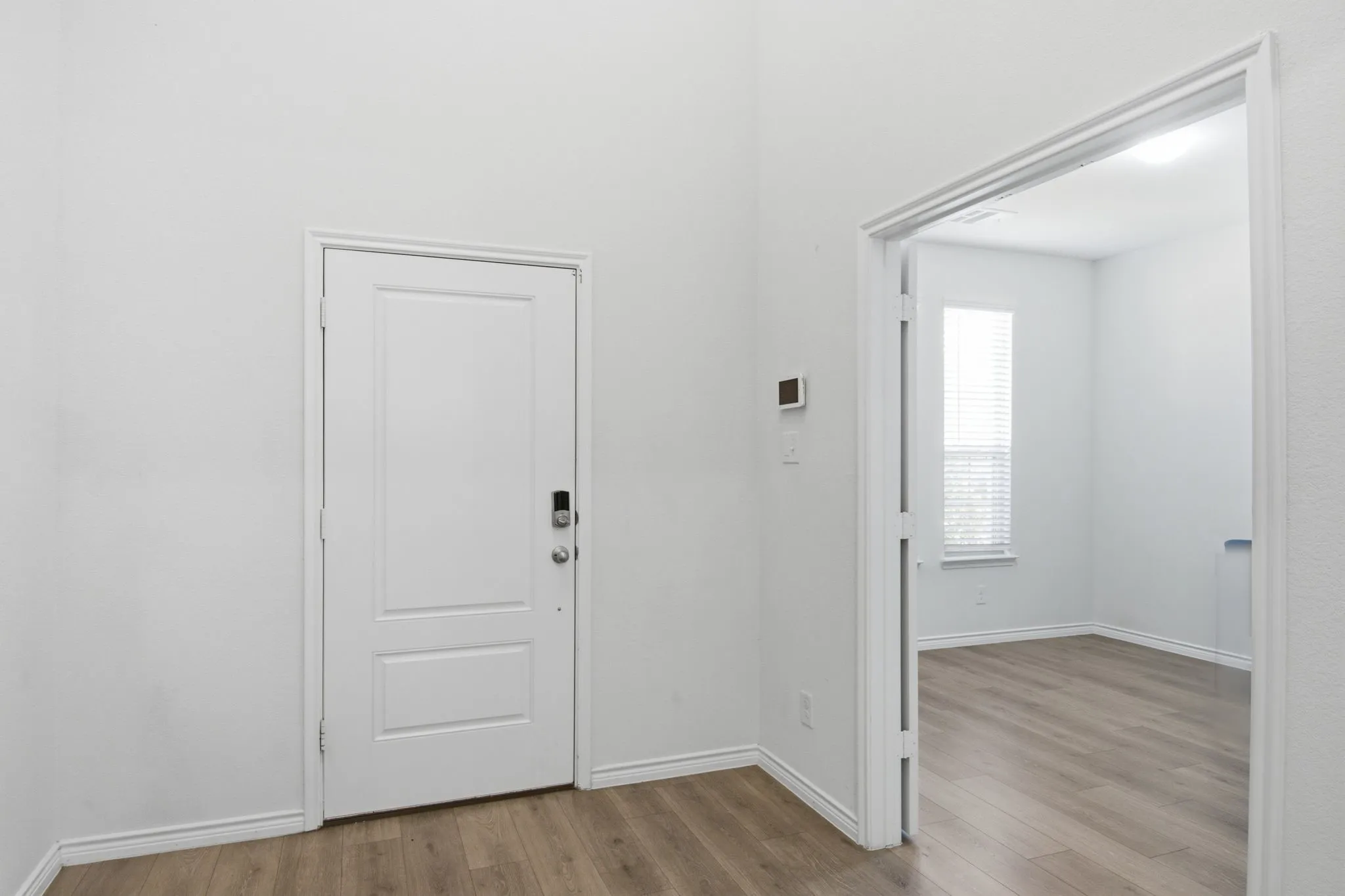 Single Family Residence For Sale in Denton County , 4601 Karhold Road, Little Elm, Texas 76227, 4 Bedroom, 3 Bathroom, 2 Garage spaces, 2,733 Sqft, built in 2020, mls#21319684, Real Estate Agent in Little Elm, Homes For Sale in Denton county, Homes For Sale in Little Elm, Realtor in Little Elm Texas, Real Estate Brokerage Independent Realty Texas, Luminita Cordes Realtor