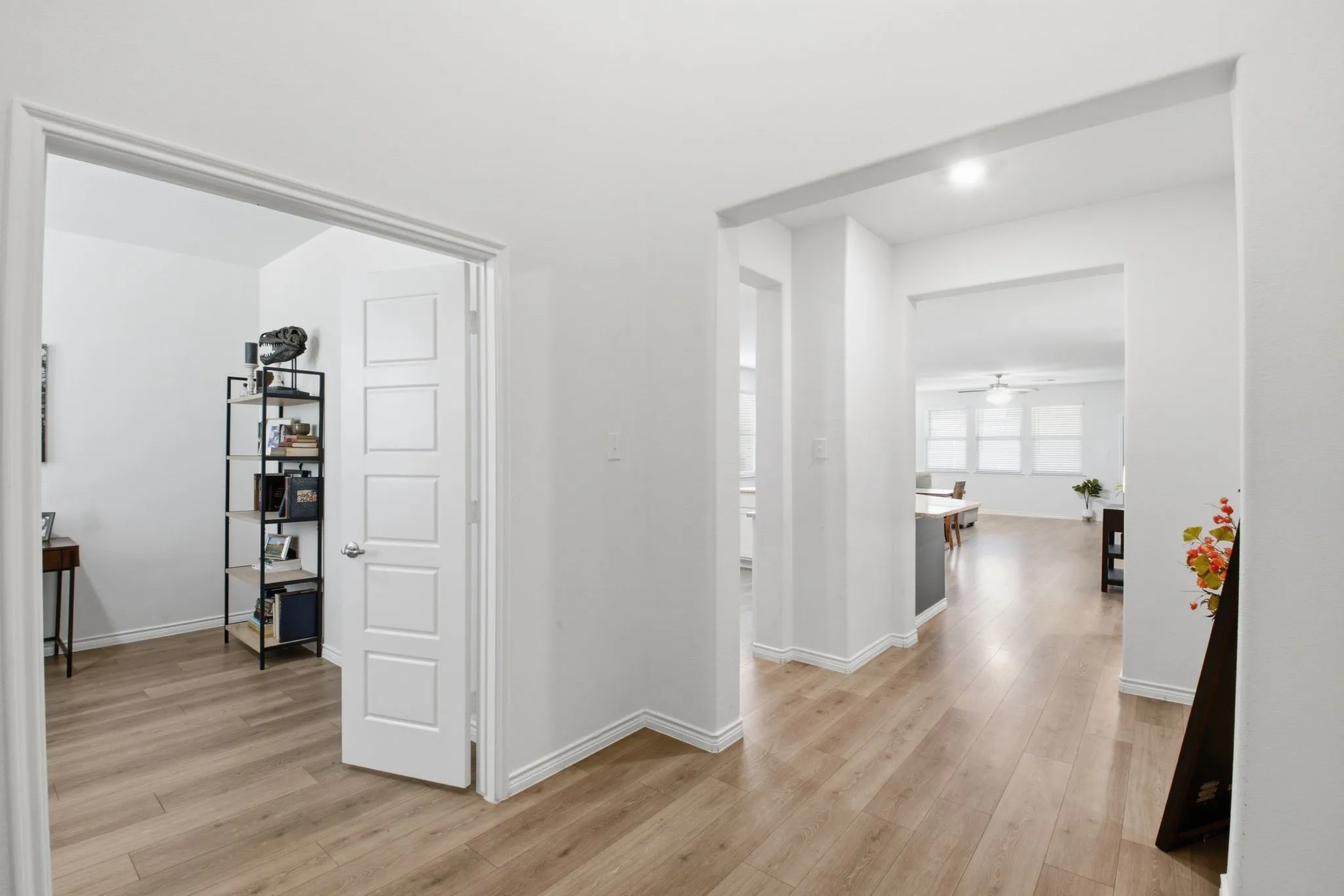 Single Family Residence For Sale in Denton County , 4601 Karhold Road, Little Elm, Texas 76227, 4 Bedroom, 3 Bathroom, 2 Garage spaces, 2,733 Sqft, built in 2020, mls#21319684, Real Estate Agent in Little Elm, Homes For Sale in Denton county, Homes For Sale in Little Elm, Realtor in Little Elm Texas, Real Estate Brokerage Independent Realty Texas, Luminita Cordes Realtor