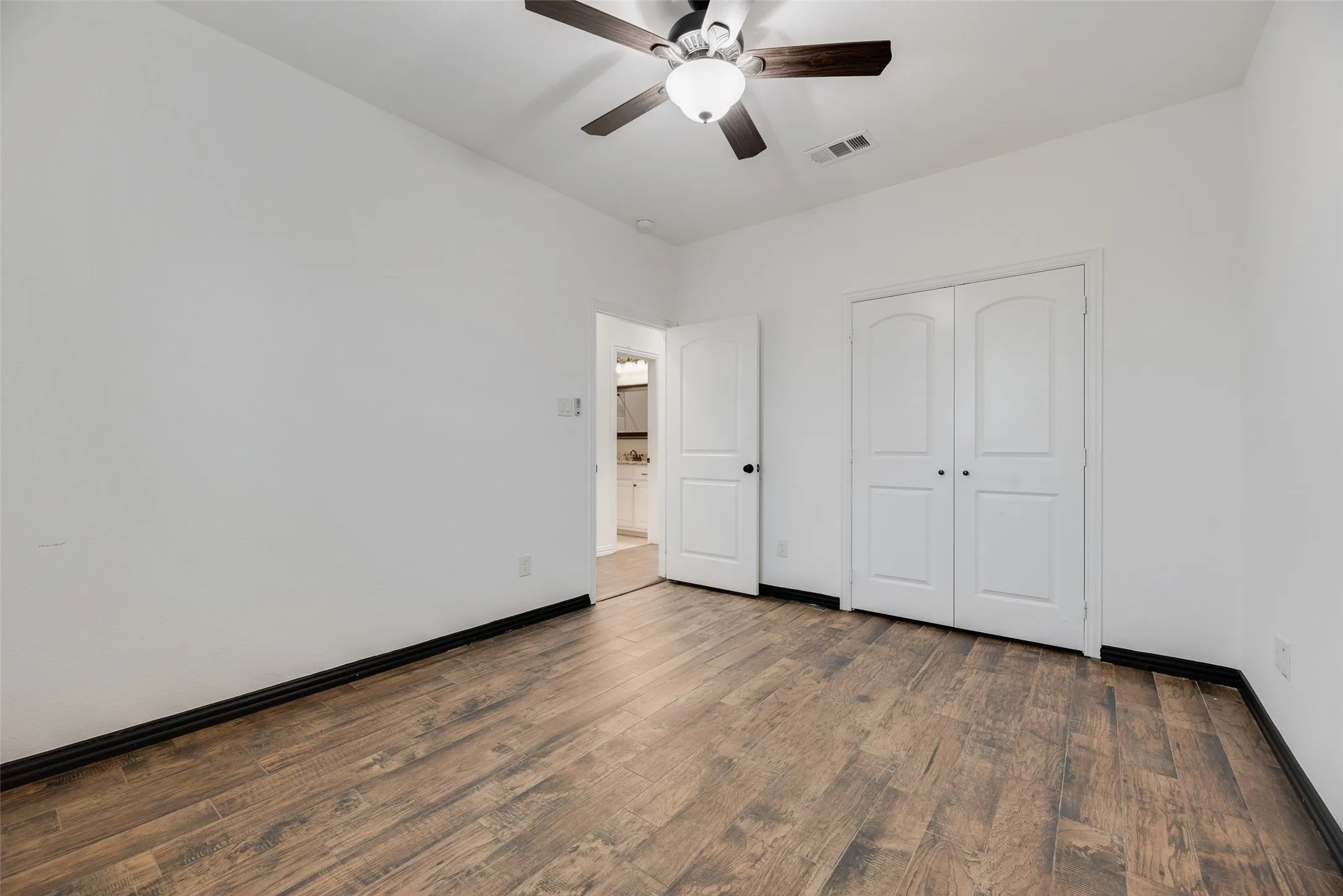 Single Family Residence For Sale in Johnson County , 3408 Chinaberry Lane, Joshua, Texas 76058, 3 Bedroom, 2 Bathroom, 2 Garage spaces, 1,760 Sqft, built in 2018, mls#21316115, Real Estate Agent in Joshua, Homes For Sale in Johnson county, Homes For Sale in Joshua, Realtor in Joshua Texas, Real Estate Brokerage Independent Realty Texas, Luminita Cordes Realtor