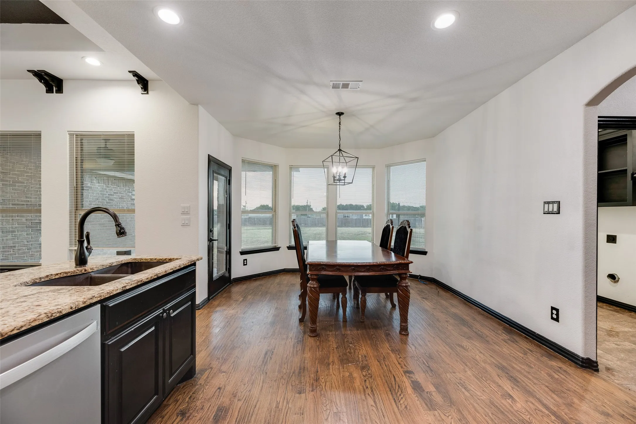 Single Family Residence For Sale in Johnson County , 3408 Chinaberry Lane, Joshua, Texas 76058, 3 Bedroom, 2 Bathroom, 2 Garage spaces, 1,760 Sqft, built in 2018, mls#21316115, Real Estate Agent in Joshua, Homes For Sale in Johnson county, Homes For Sale in Joshua, Realtor in Joshua Texas, Real Estate Brokerage Independent Realty Texas, Luminita Cordes Realtor