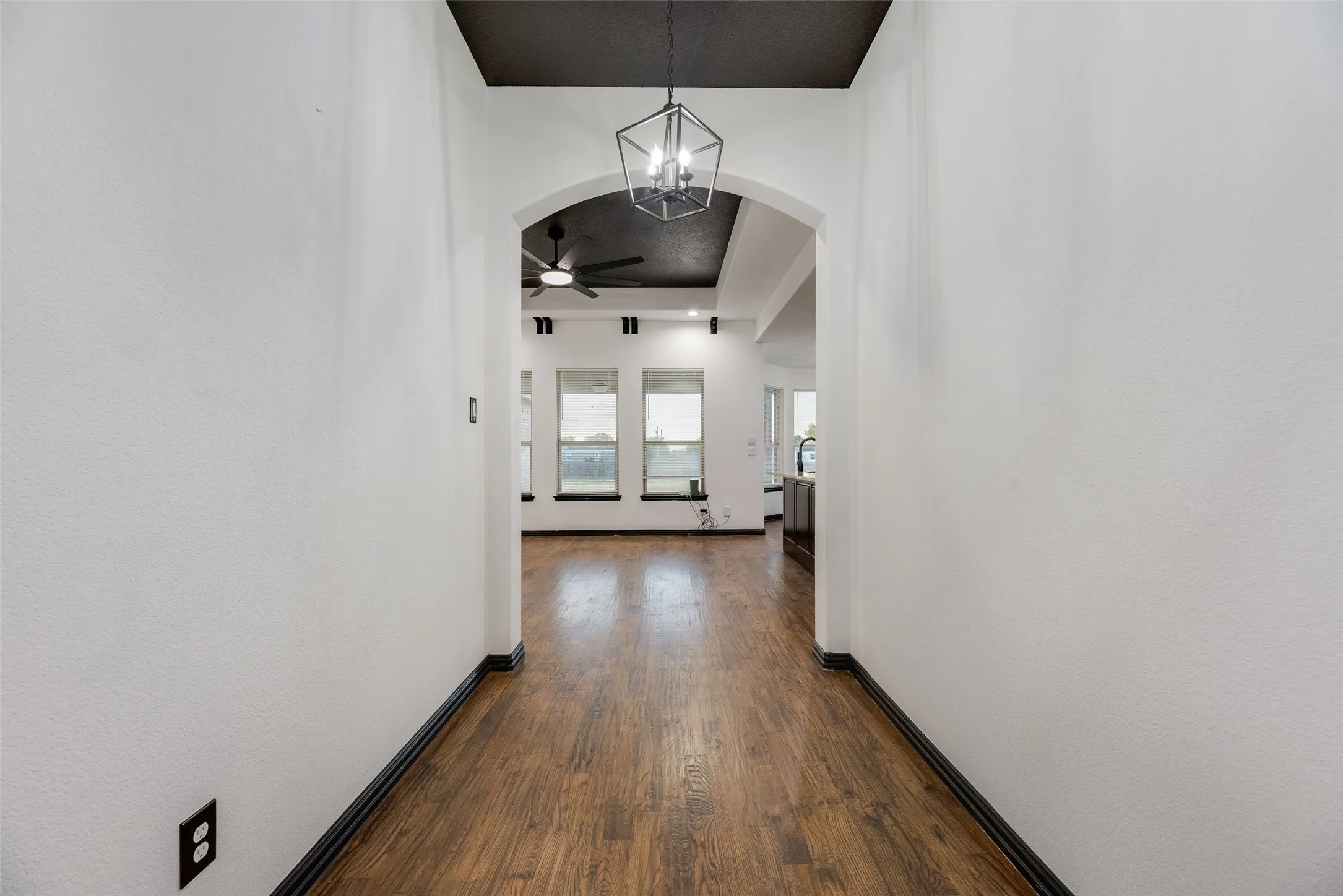 Single Family Residence For Sale in Johnson County , 3408 Chinaberry Lane, Joshua, Texas 76058, 3 Bedroom, 2 Bathroom, 2 Garage spaces, 1,760 Sqft, built in 2018, mls#21316115, Real Estate Agent in Joshua, Homes For Sale in Johnson county, Homes For Sale in Joshua, Realtor in Joshua Texas, Real Estate Brokerage Independent Realty Texas, Luminita Cordes Realtor