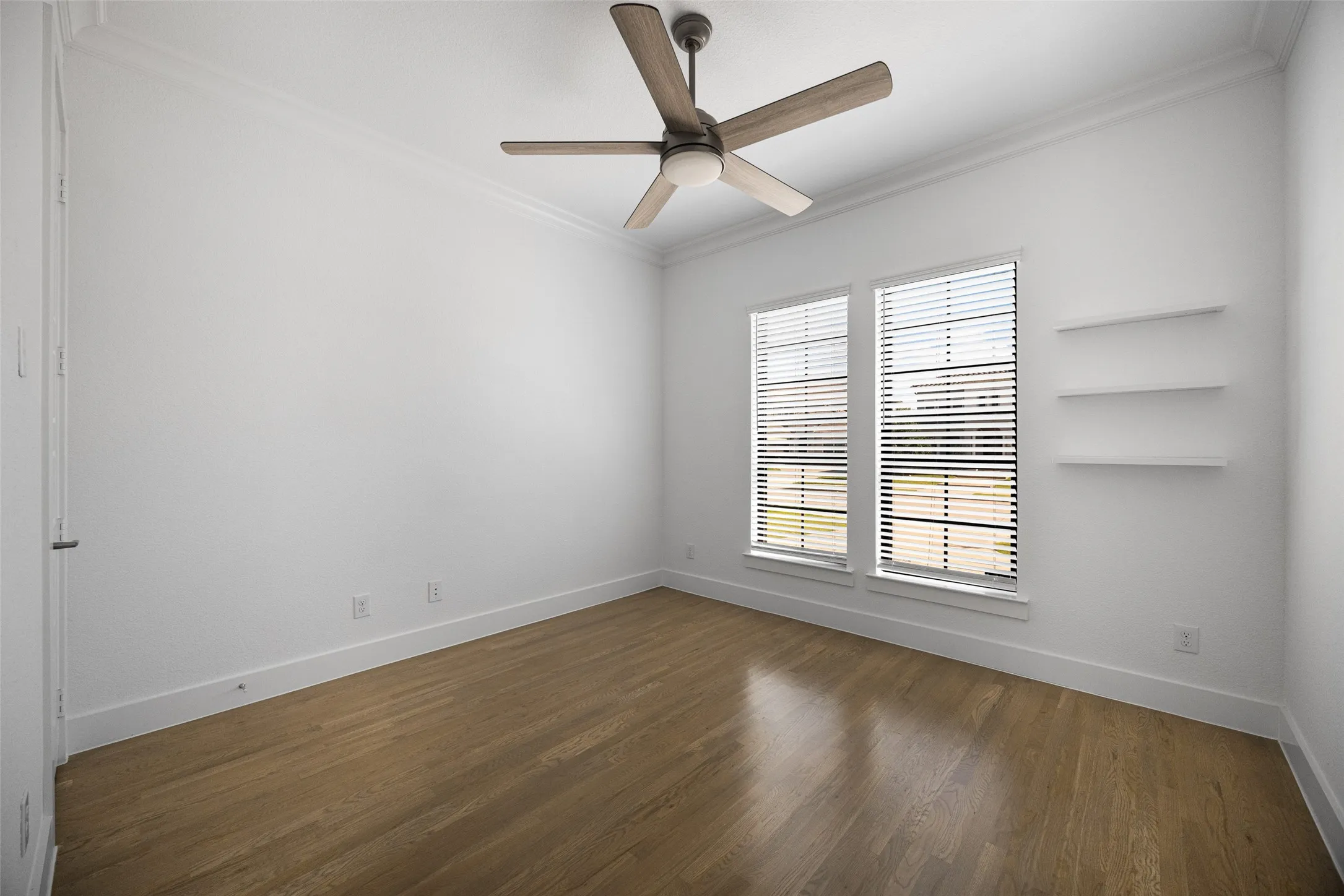 Single Family Residence For Rent in Collin County , 1611 Cottonwood Trail, Prosper, Texas 75078, 5 Bedroom, 6 Bathroom, 3 Garage spaces, 4,861 Sqft, built in 2021, mls#21320548, Real Estate Agent in Prosper, Homes For Rent in Collin county, Homes For Rent in Prosper, Realtor in Prosper Texas, Real Estate Brokerage Independent Realty Texas, Luminita Cordes Realtor