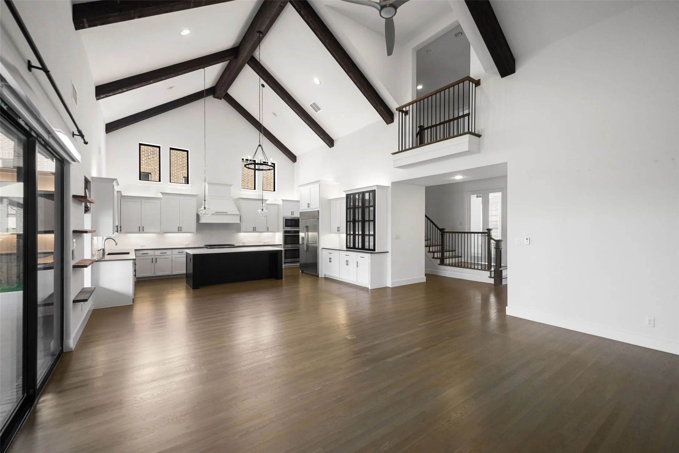 Single Family Residence For Rent in Collin County , 1611 Cottonwood Trail, Prosper, Texas 75078, 5 Bedroom, 6 Bathroom, 3 Garage spaces, 4,861 Sqft, built in 2021, mls#21320548, Real Estate Agent in Prosper, Homes For Rent in Collin county, Homes For Rent in Prosper, Realtor in Prosper Texas, Real Estate Brokerage Independent Realty Texas, Luminita Cordes Realtor