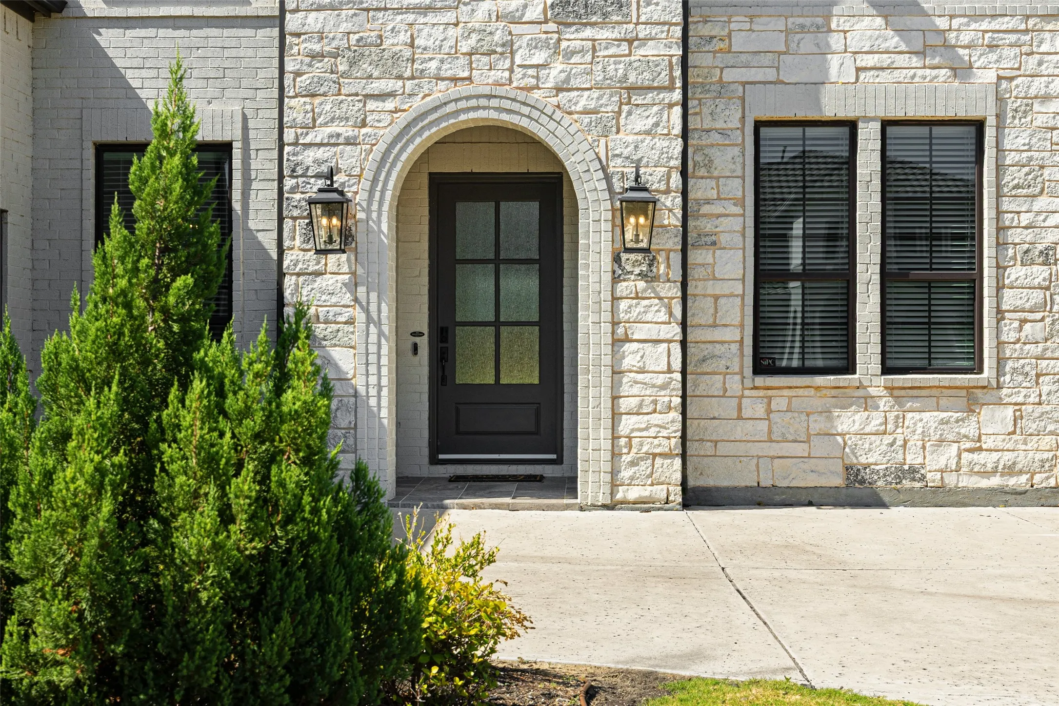 Single Family Residence For Rent in Collin County , 1611 Cottonwood Trail, Prosper, Texas 75078, 5 Bedroom, 6 Bathroom, 3 Garage spaces, 4,861 Sqft, built in 2021, mls#21320548, Real Estate Agent in Prosper, Homes For Rent in Collin county, Homes For Rent in Prosper, Realtor in Prosper Texas, Real Estate Brokerage Independent Realty Texas, Luminita Cordes Realtor