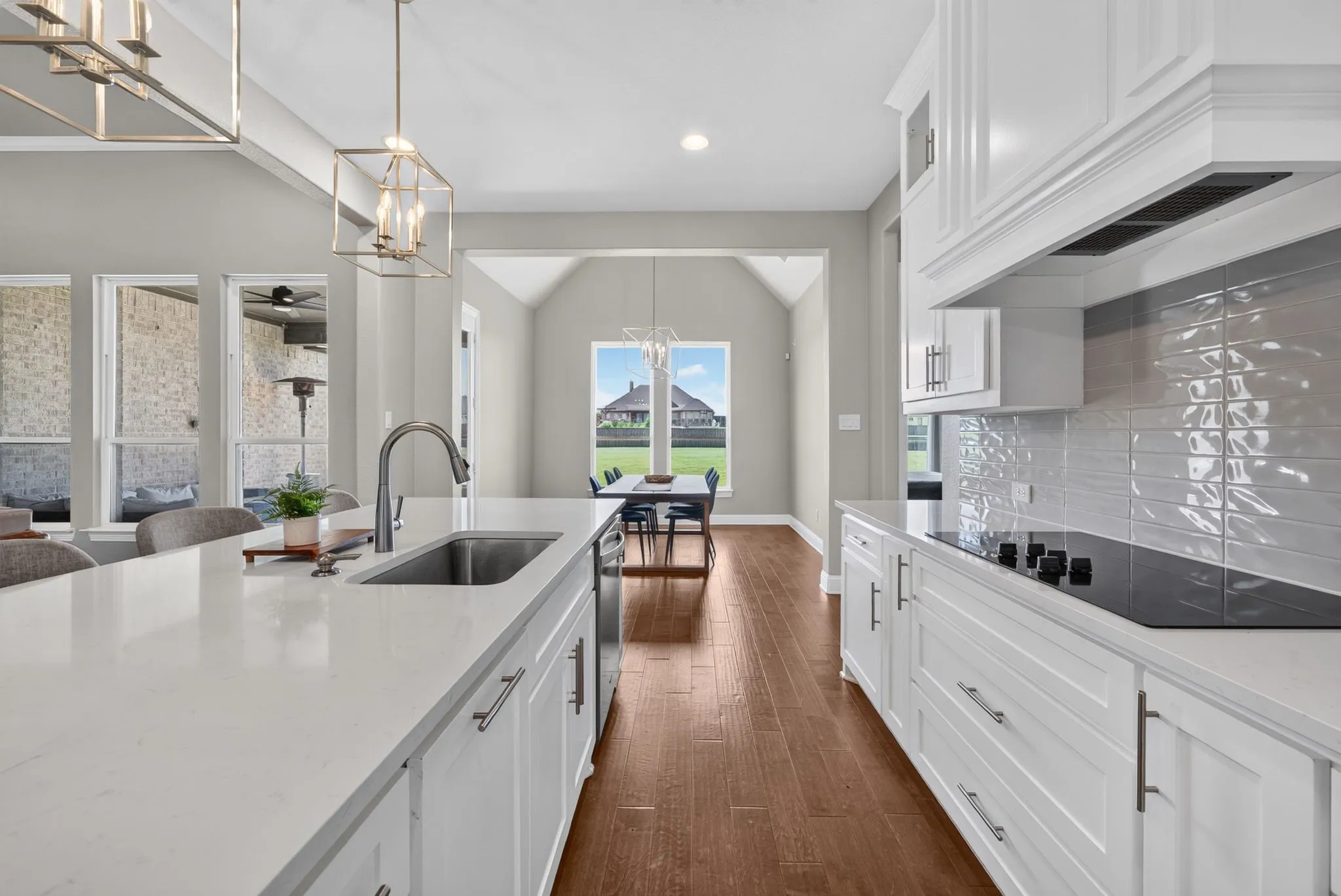 Single Family Residence For Sale in Ellis County , 610 Cimarron Meadows Drive, Waxahachie, Texas 75167, 4 Bedroom, 3 Bathroom, 2 Garage spaces, 2,928 Sqft, built in 2021, mls#21318791, Real Estate Agent in Waxahachie, Homes For Sale in Ellis county, Homes For Sale in Waxahachie, Realtor in Waxahachie Texas, Real Estate Brokerage Independent Realty Texas, Luminita Cordes Realtor