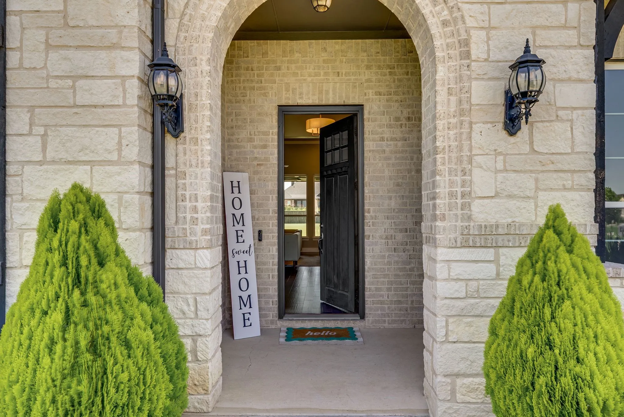 Single Family Residence For Sale in Ellis County , 610 Cimarron Meadows Drive, Waxahachie, Texas 75167, 4 Bedroom, 3 Bathroom, 2 Garage spaces, 2,928 Sqft, built in 2021, mls#21318791, Real Estate Agent in Waxahachie, Homes For Sale in Ellis county, Homes For Sale in Waxahachie, Realtor in Waxahachie Texas, Real Estate Brokerage Independent Realty Texas, Luminita Cordes Realtor