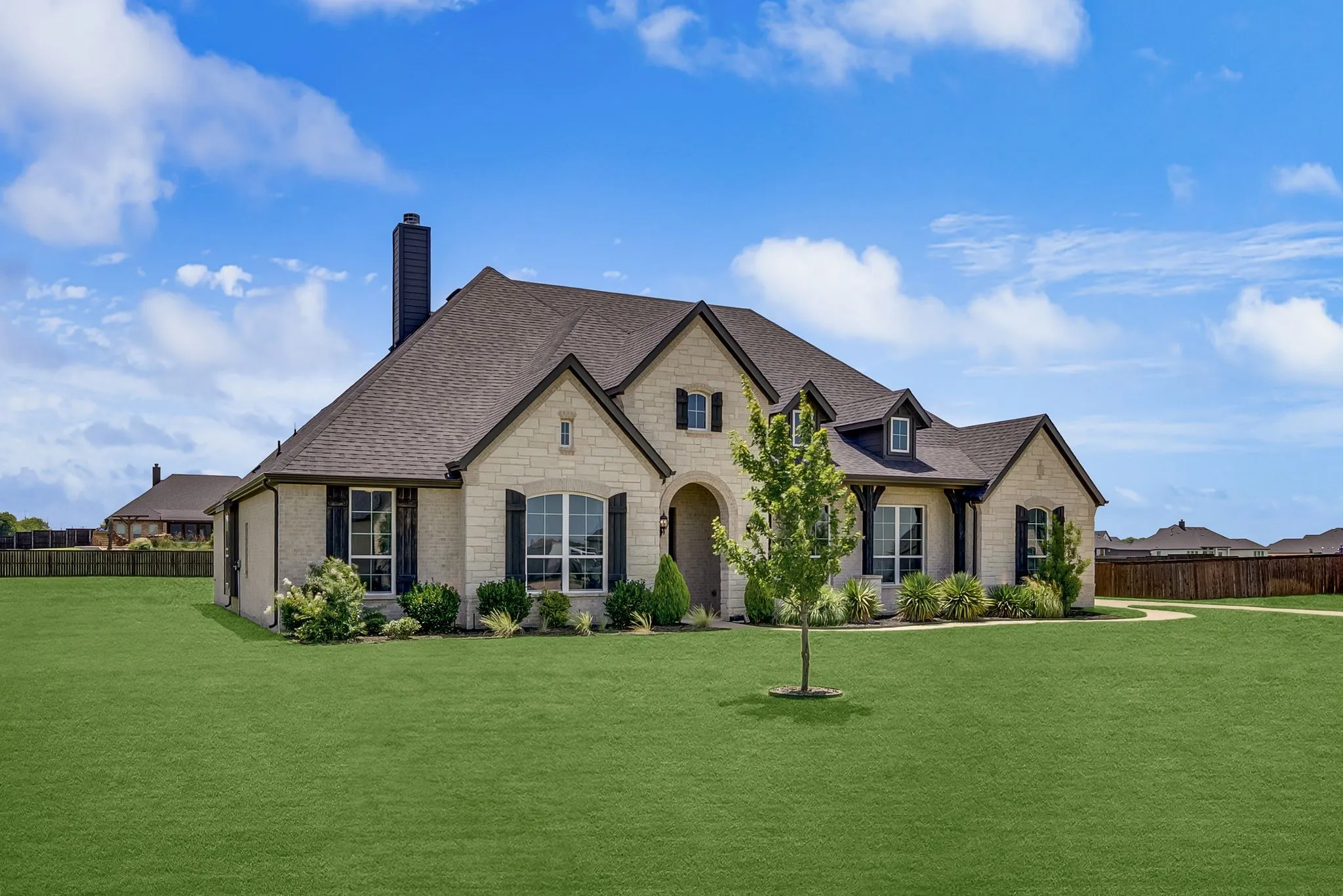 Single Family Residence For Sale in Ellis County , 610 Cimarron Meadows Drive, Waxahachie, Texas 75167, 4 Bedroom, 3 Bathroom, 2 Garage spaces, 2,928 Sqft, built in 2021, mls#21318791, Real Estate Agent in Waxahachie, Homes For Sale in Ellis county, Homes For Sale in Waxahachie, Realtor in Waxahachie Texas, Real Estate Brokerage Independent Realty Texas, Luminita Cordes Realtor